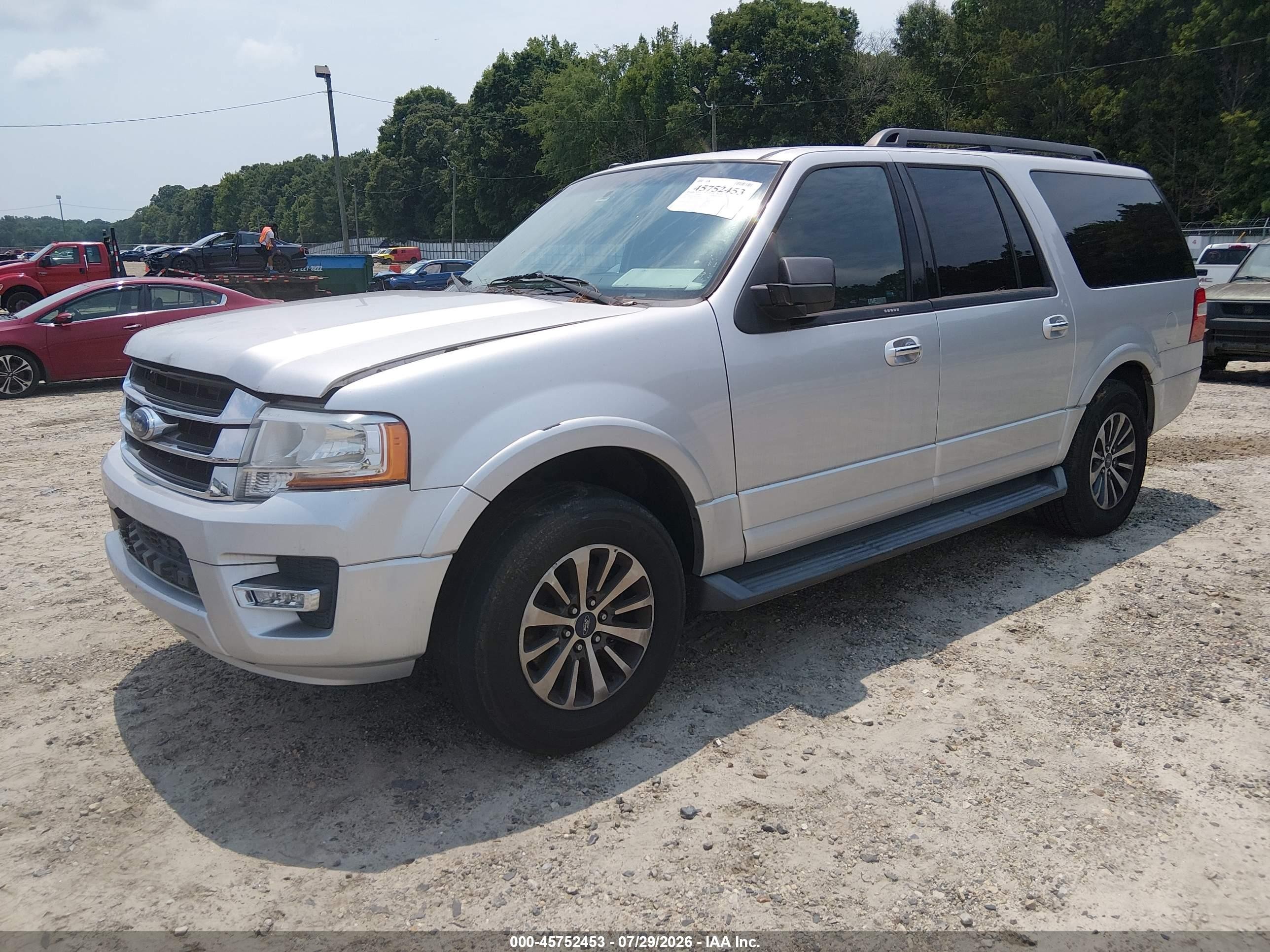 2015 Ford Expedition El Xlt Серебряный vin: 1FMJK1HT4FEF15240