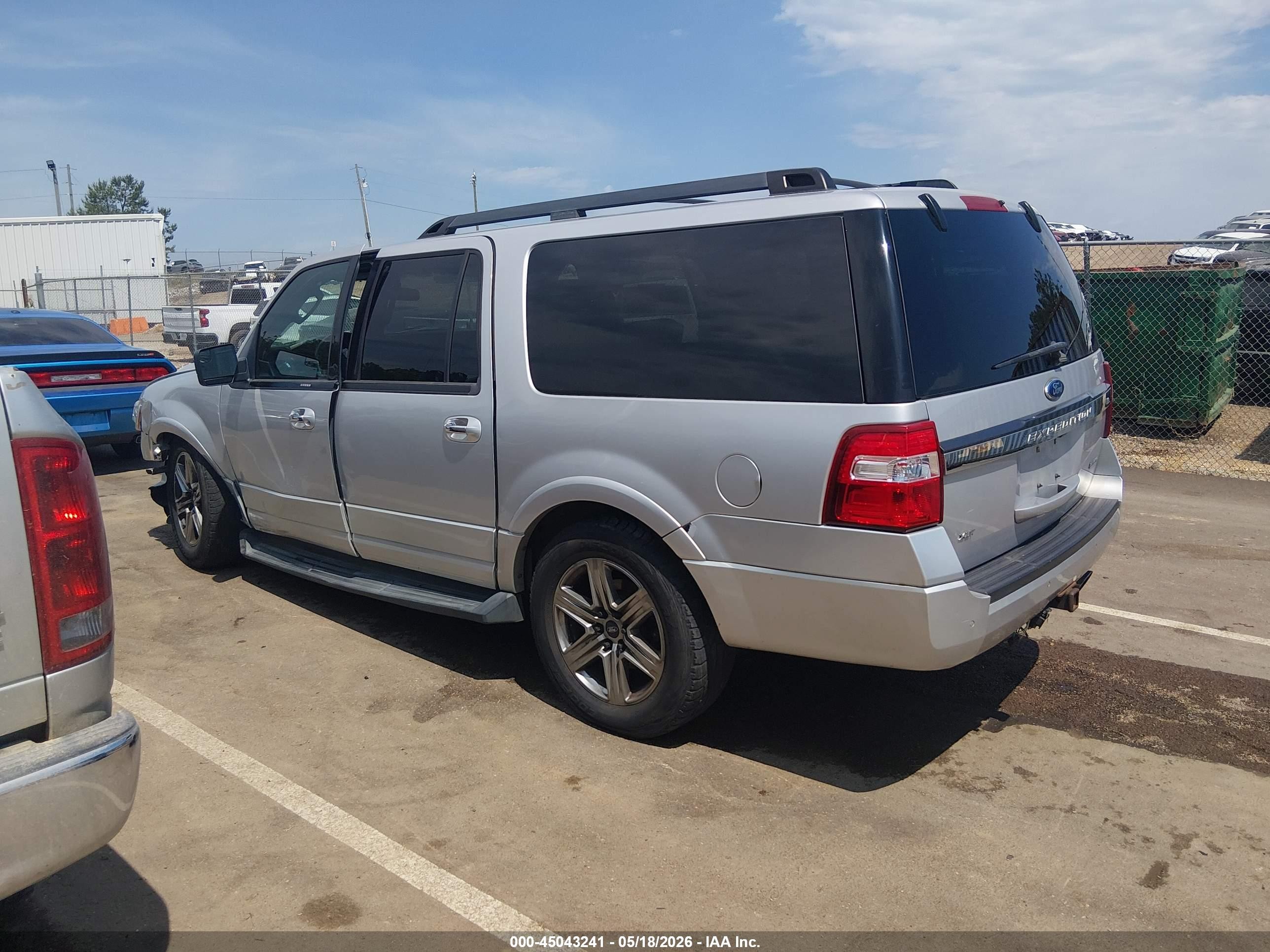 2015 Ford Expedition El Xlt Silver vin: 1FMJK1HT4FEF44835
