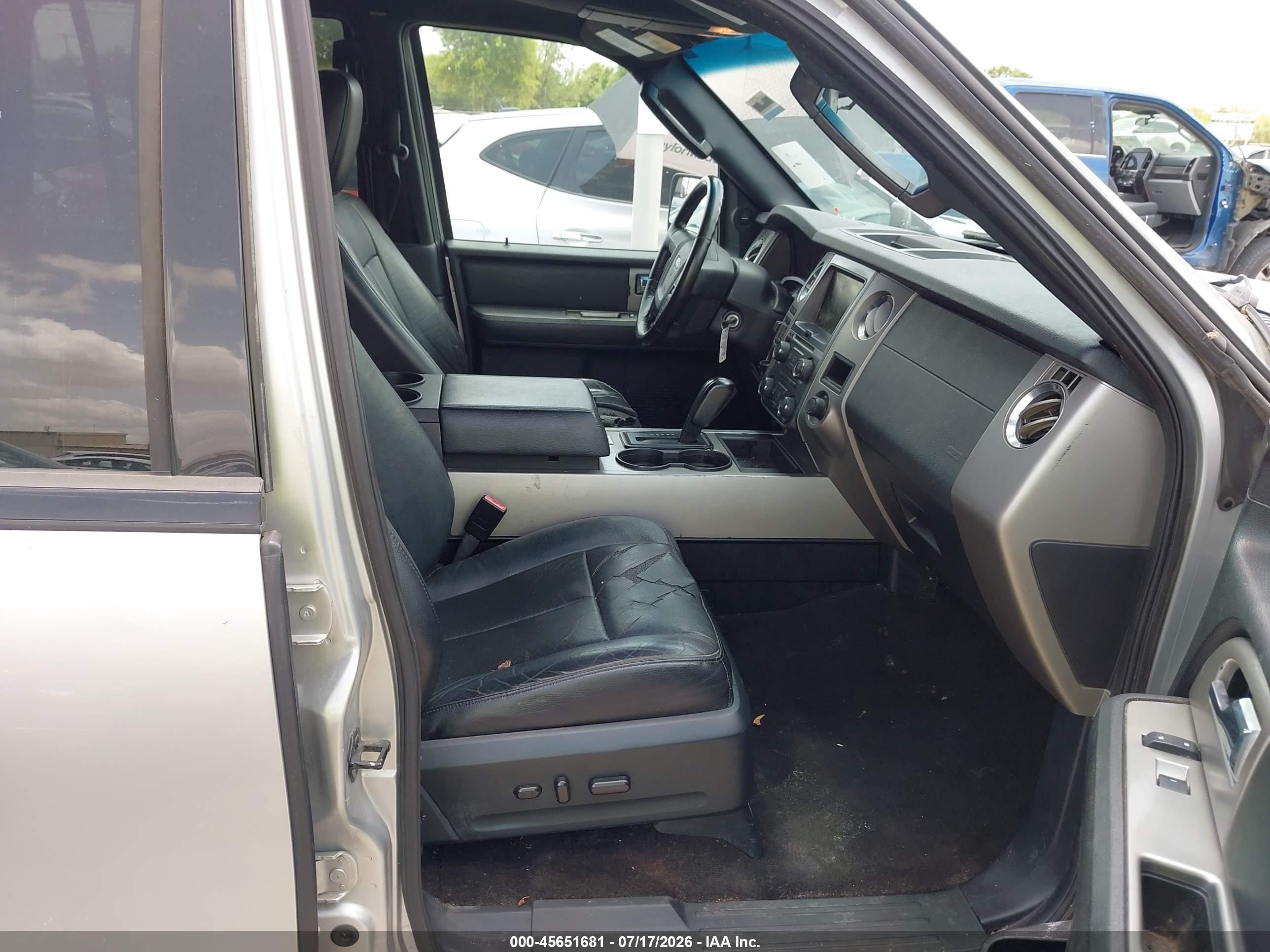2015 Ford Expedition El Xlt Silver vin: 1FMJK1HT6FEF31729