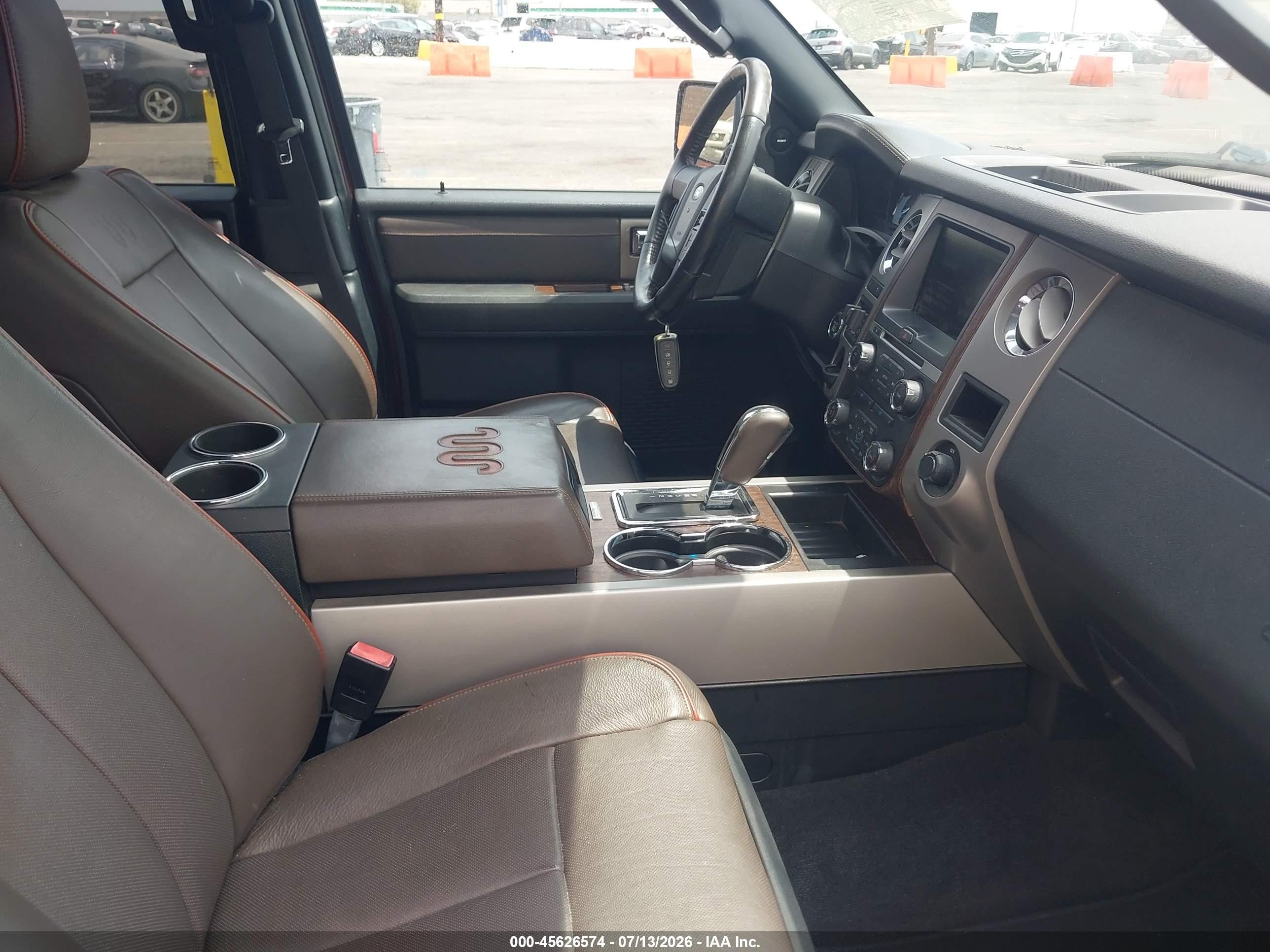 2015 Ford Expedition El King Ranch Maroon vin: 1FMJK1HT8FEF26600