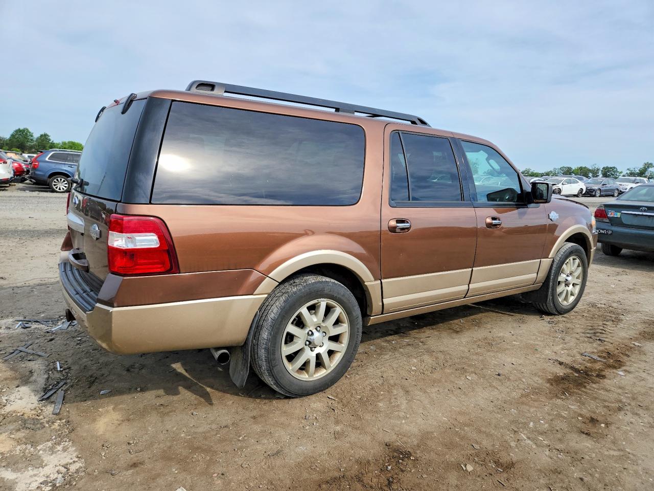 2011 Ford Expedition El Xlt Brown vin: 1FMJK1J50BEF34289