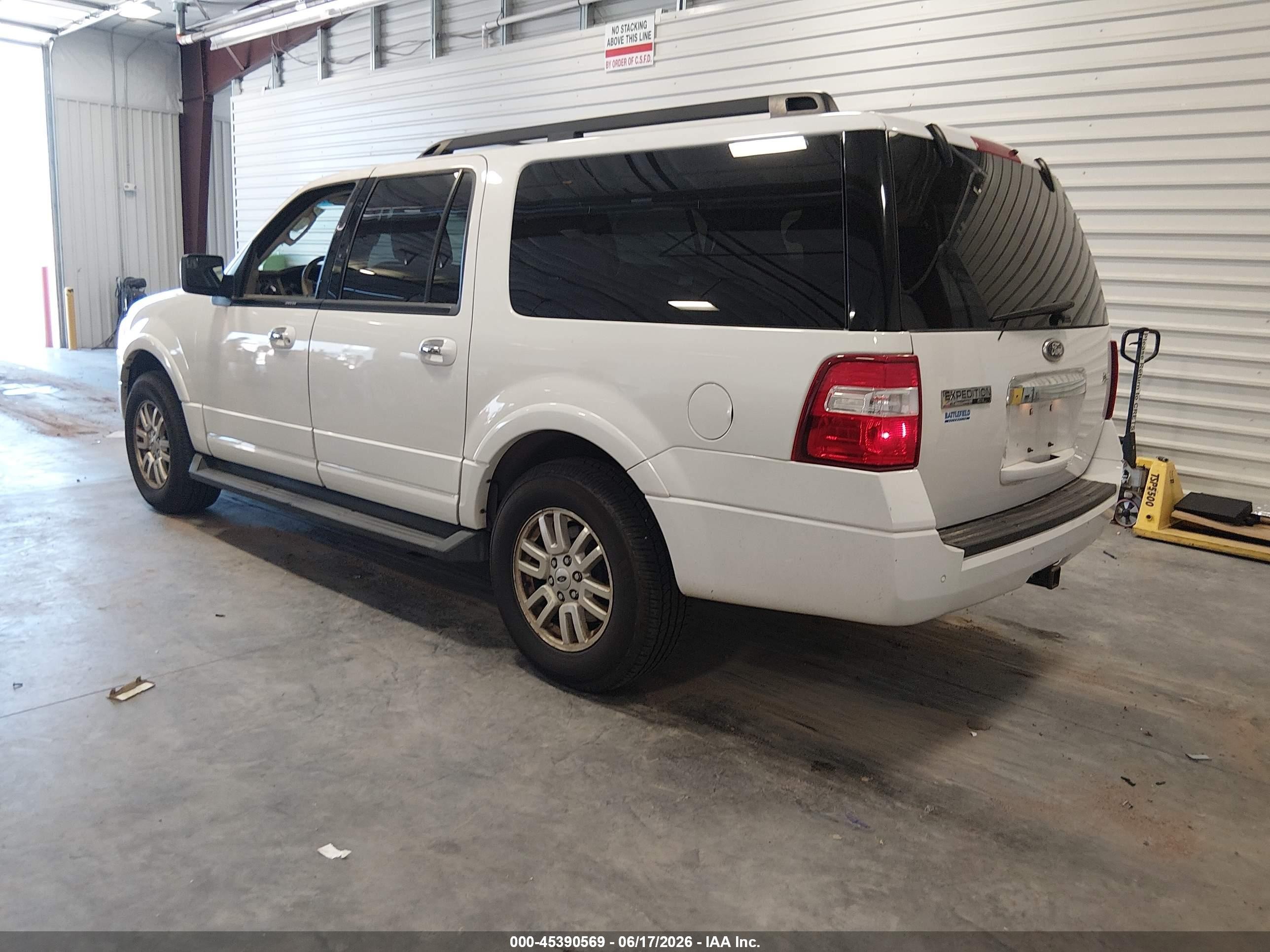 2014 Ford Expedition El Xlt White vin: 1FMJK1J50EEF08960