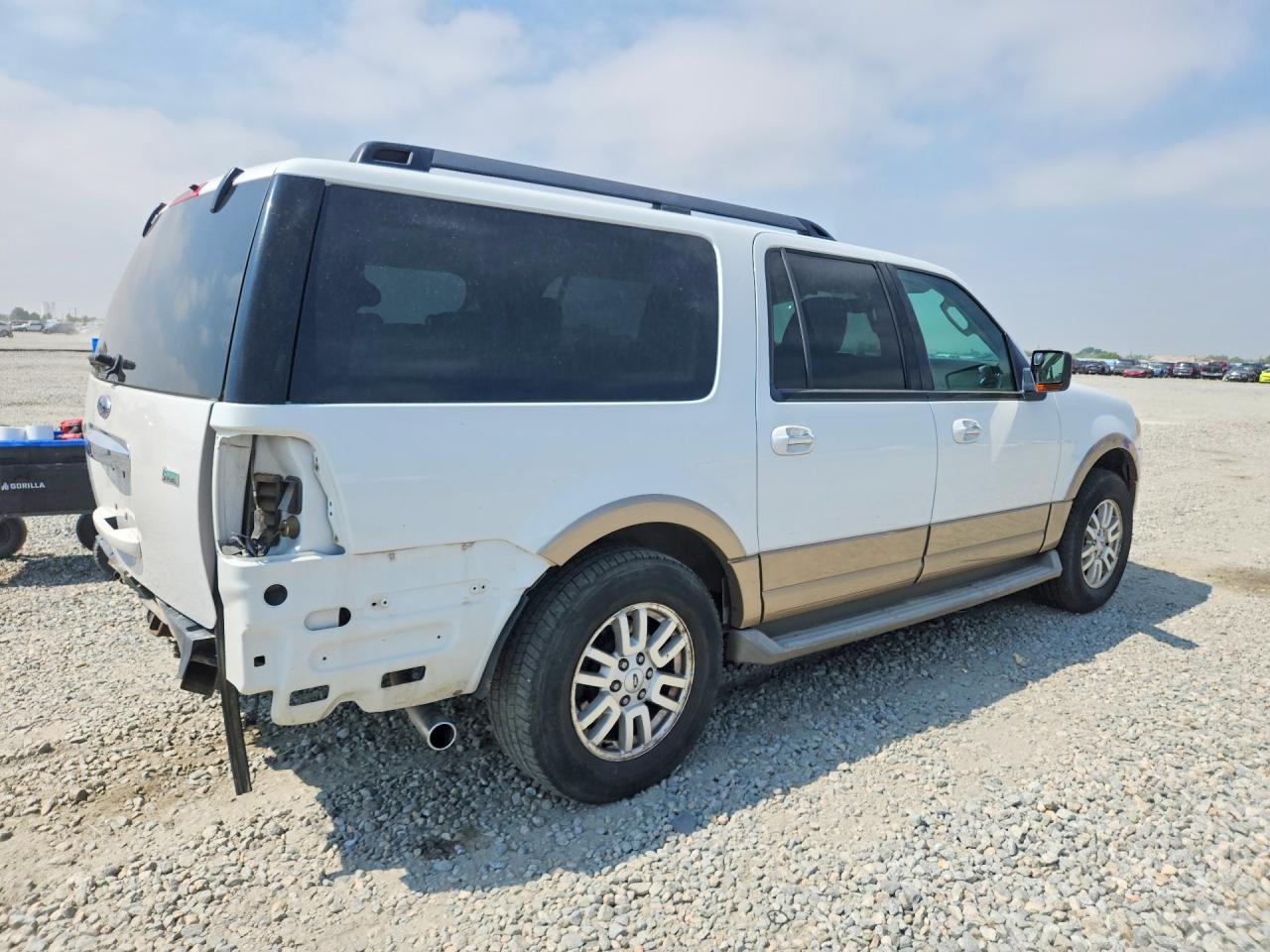 2011 Ford Expedition El Xlt White vin: 1FMJK1J51BEF42983