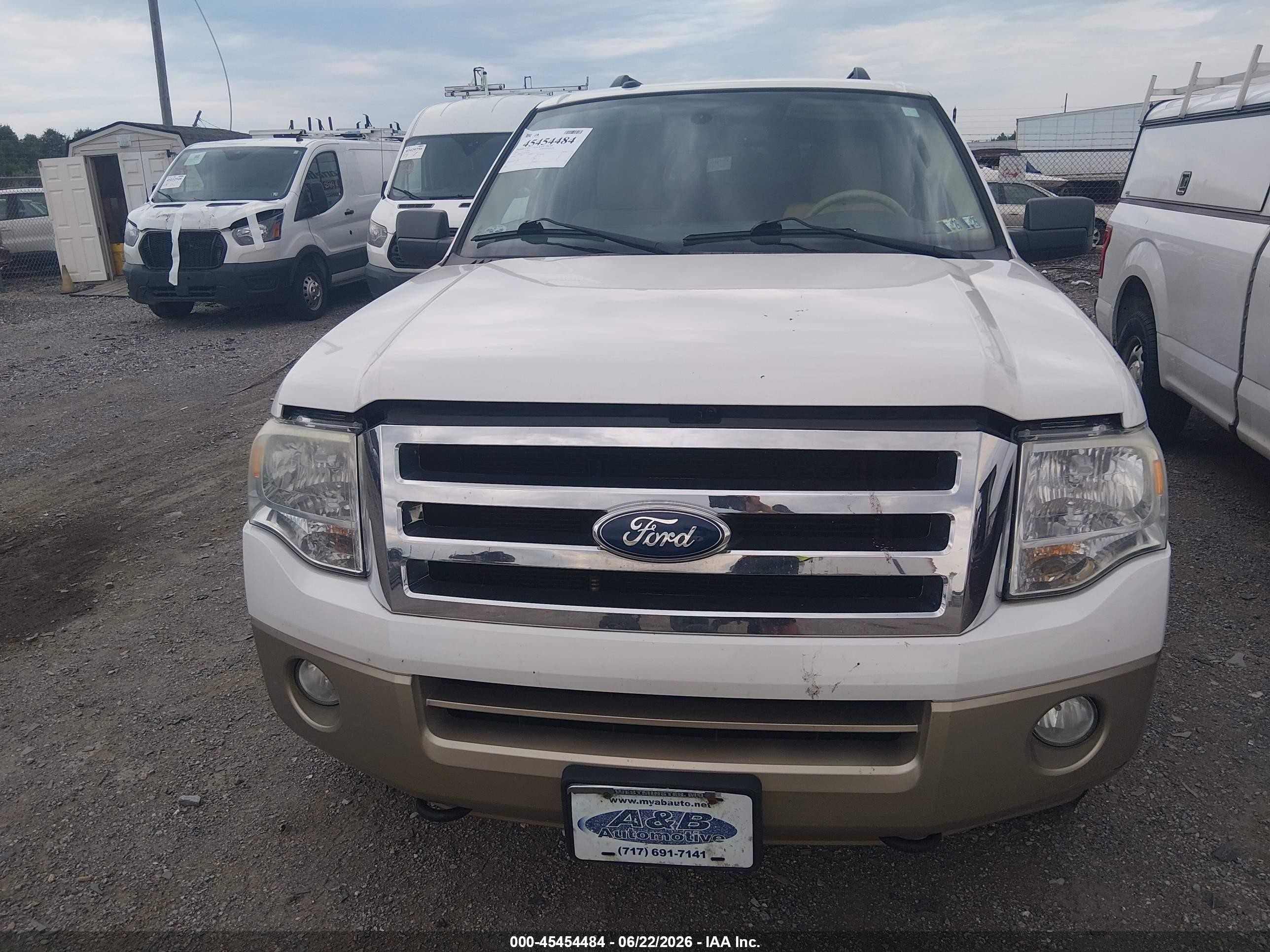 2012 Ford Expedition El Xlt White vin: 1FMJK1J51CEF02629