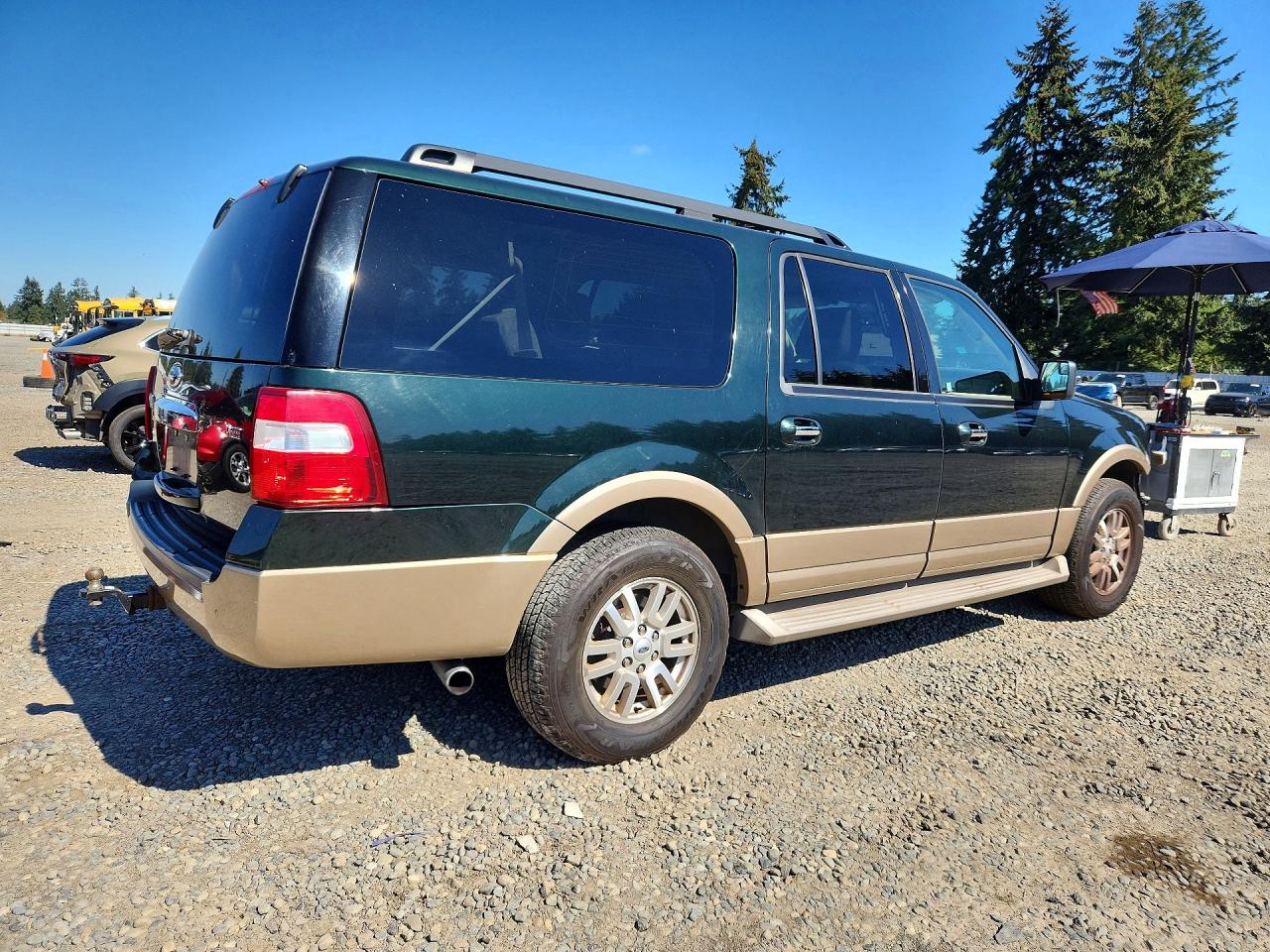 2013 Ford Expedition El Xlt Green vin: 1FMJK1J53DEF31714