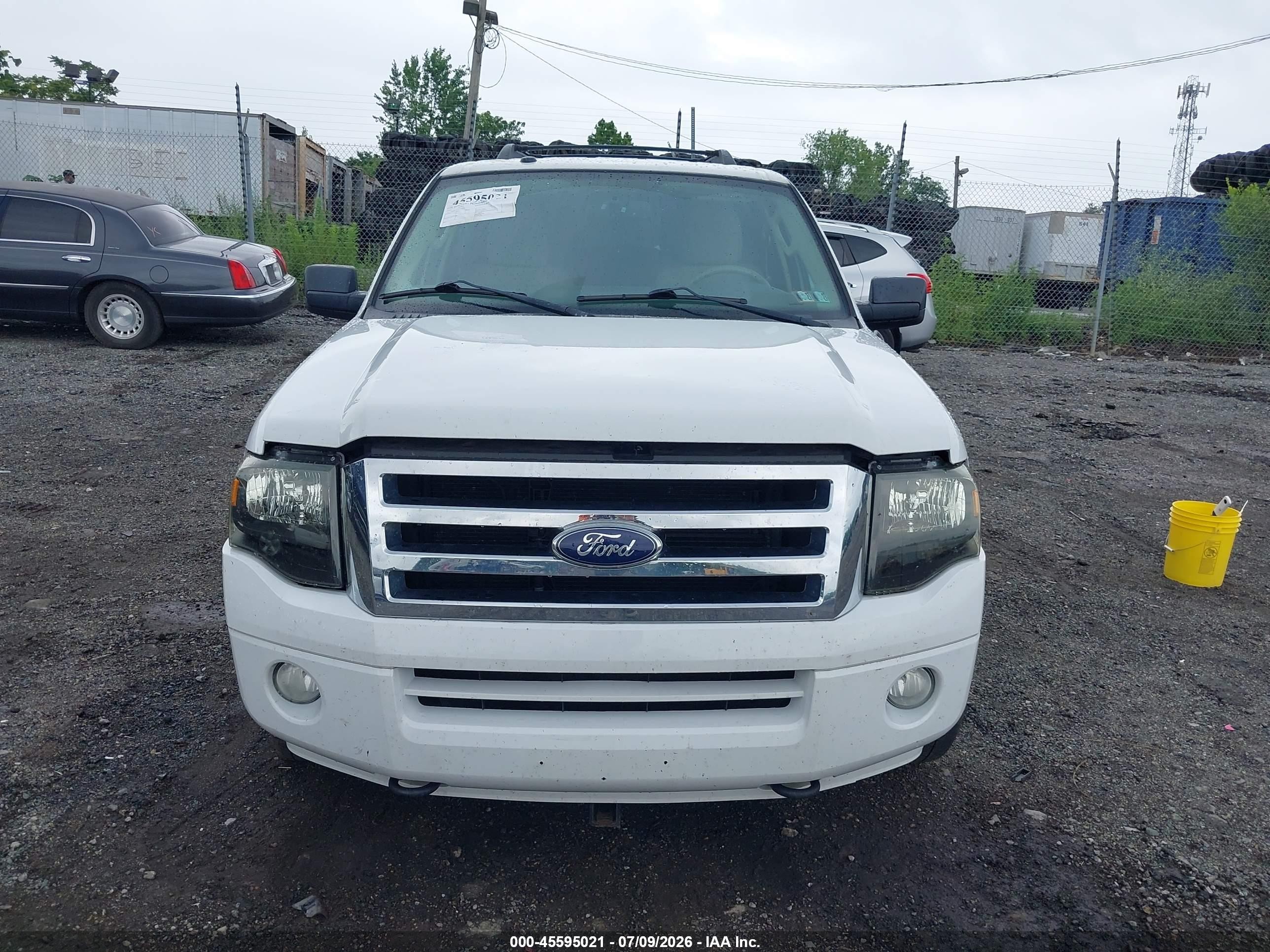 2012 Ford Expedition El Xlt White vin: 1FMJK1J54CEF65403