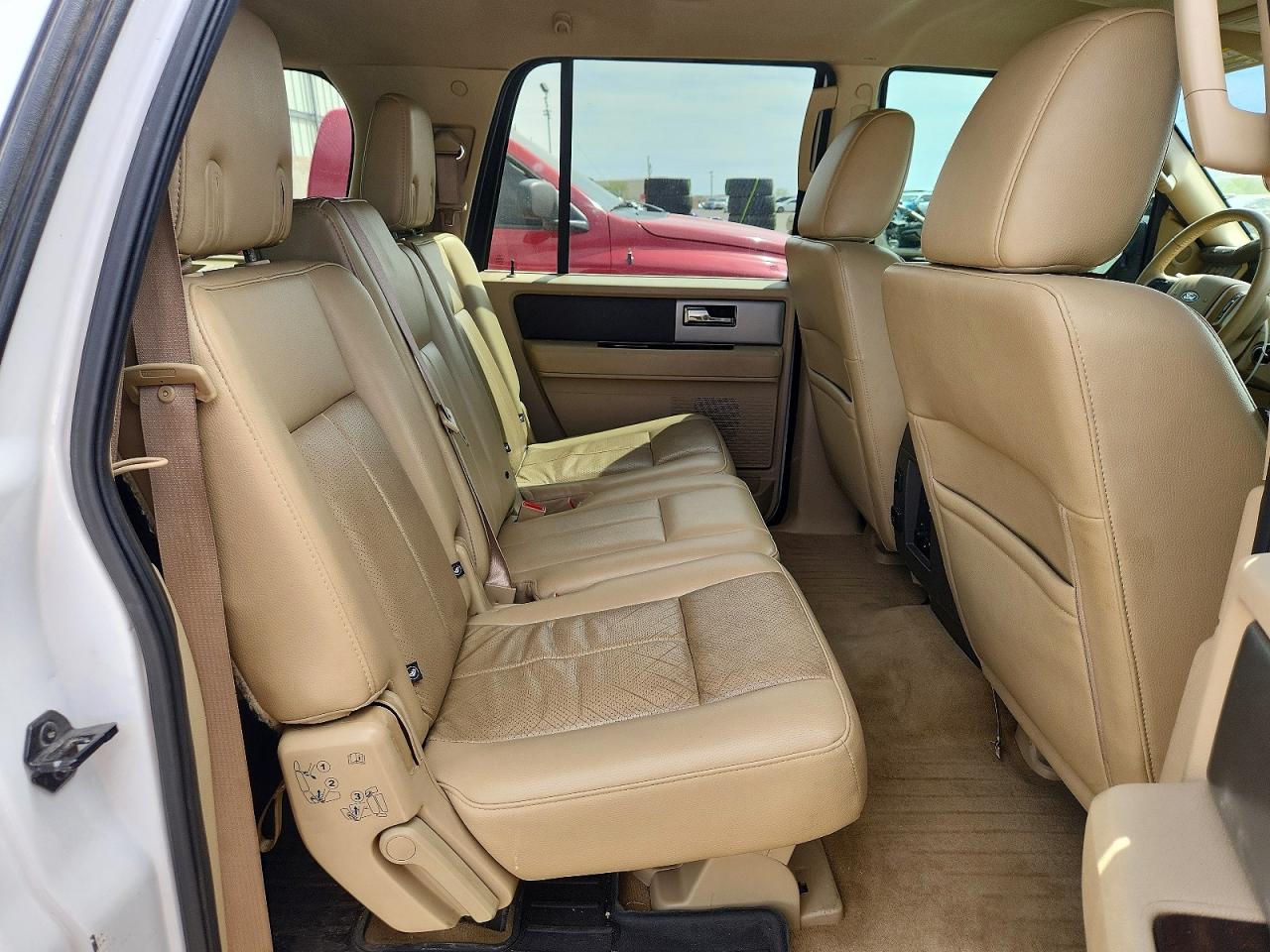 2014 Ford Expedition El Xlt White vin: 1FMJK1J57EEF52180
