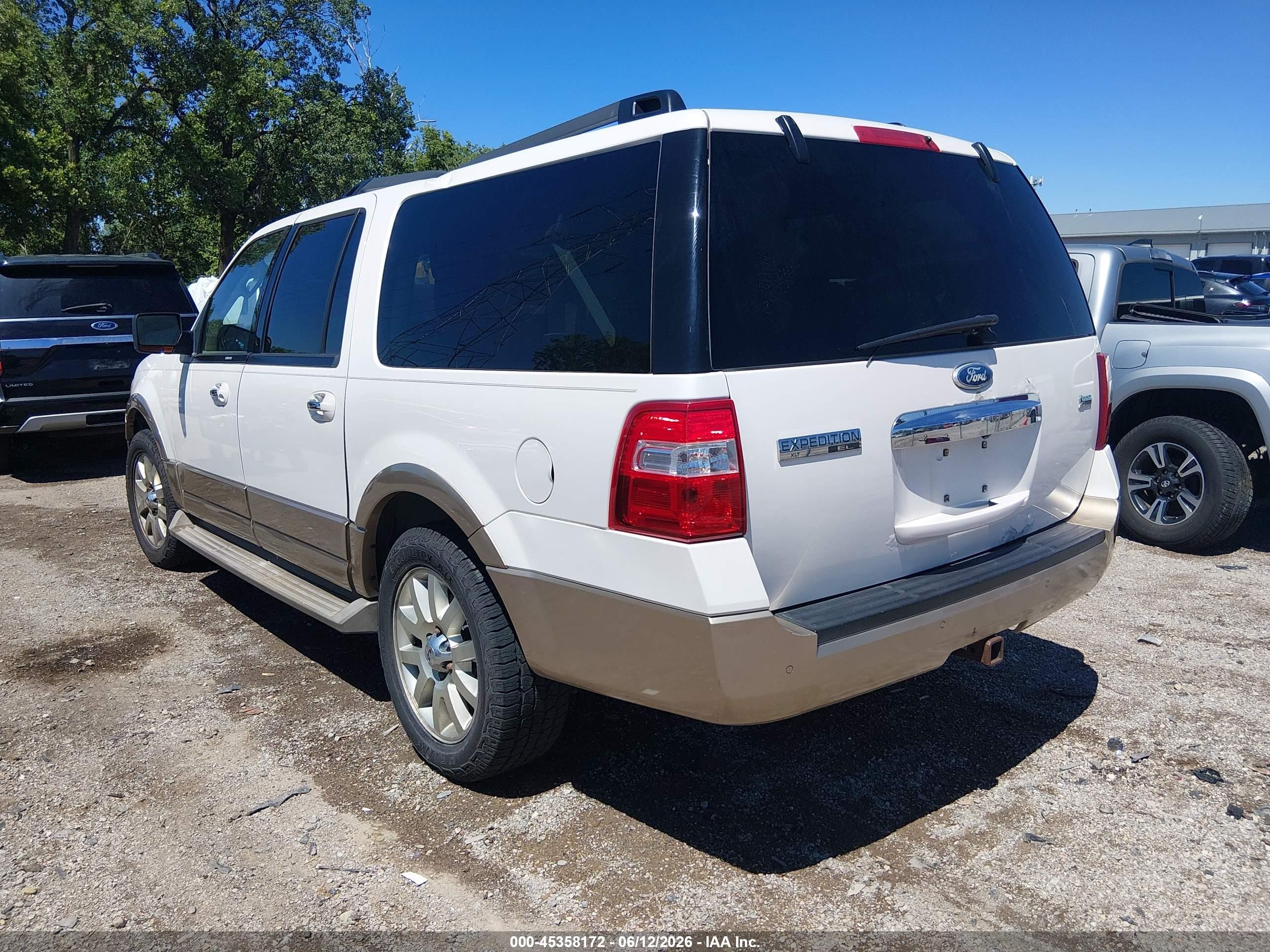 2011 Ford Expedition El Xlt White vin: 1FMJK1J58BEF06501