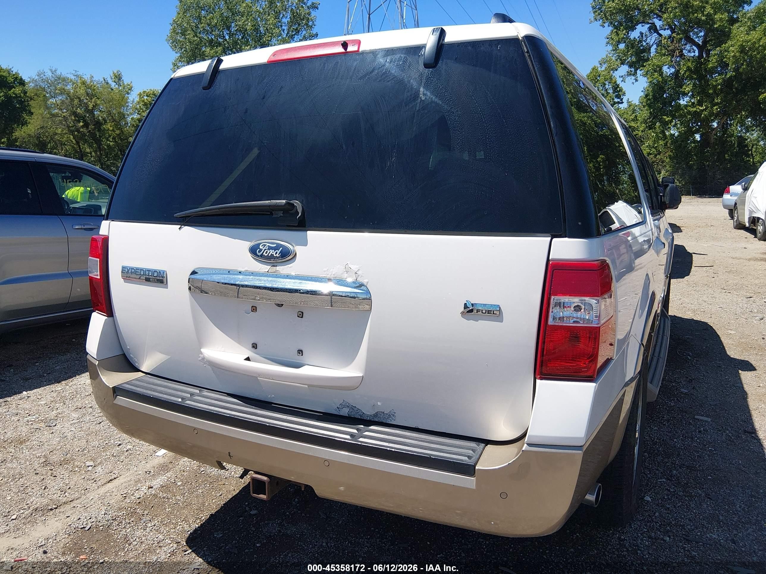 2011 Ford Expedition El Xlt White vin: 1FMJK1J58BEF06501