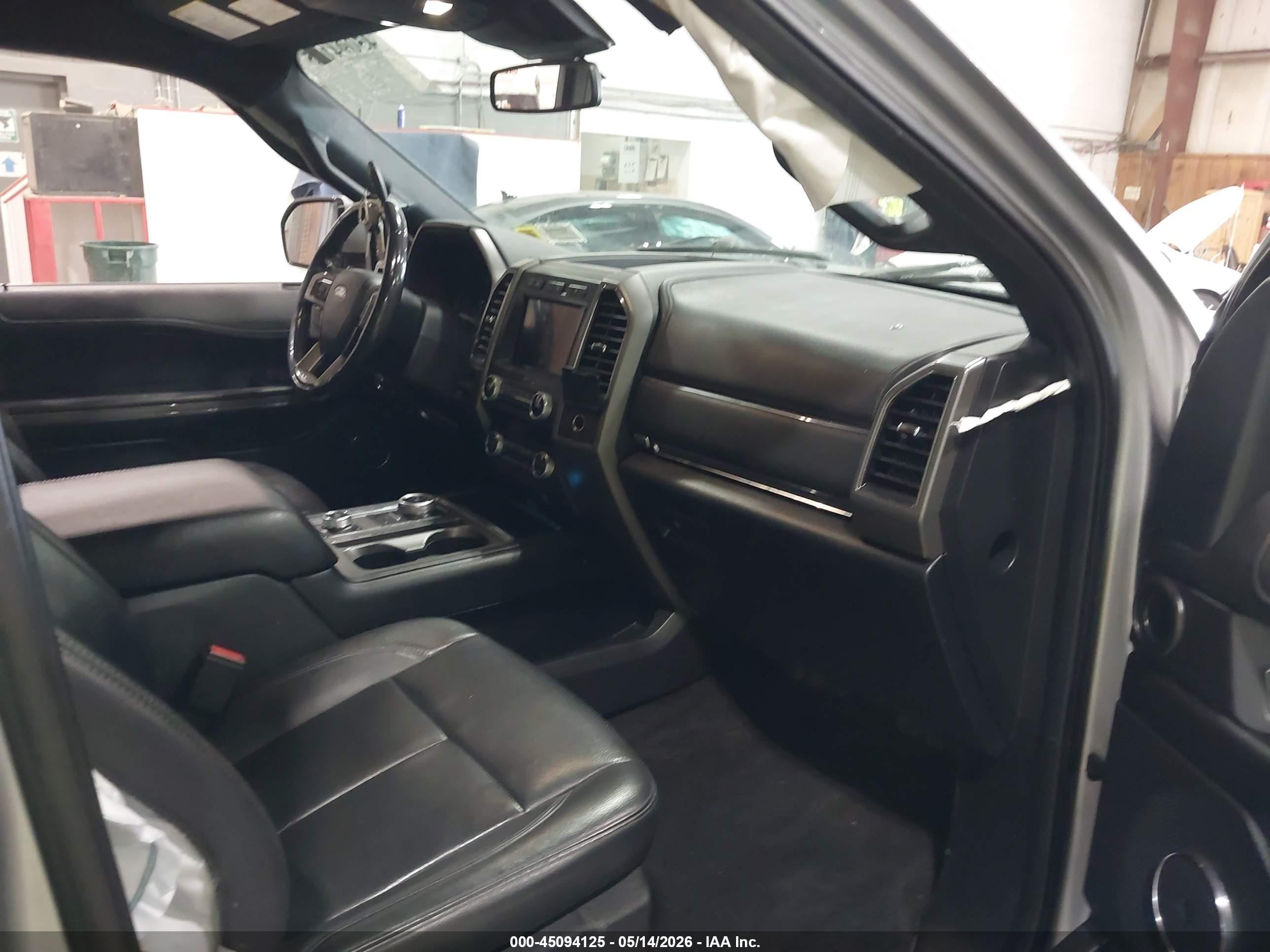2021 Ford Expedition Xlt Max Gray vin: 1FMJK1JT0MEA82085