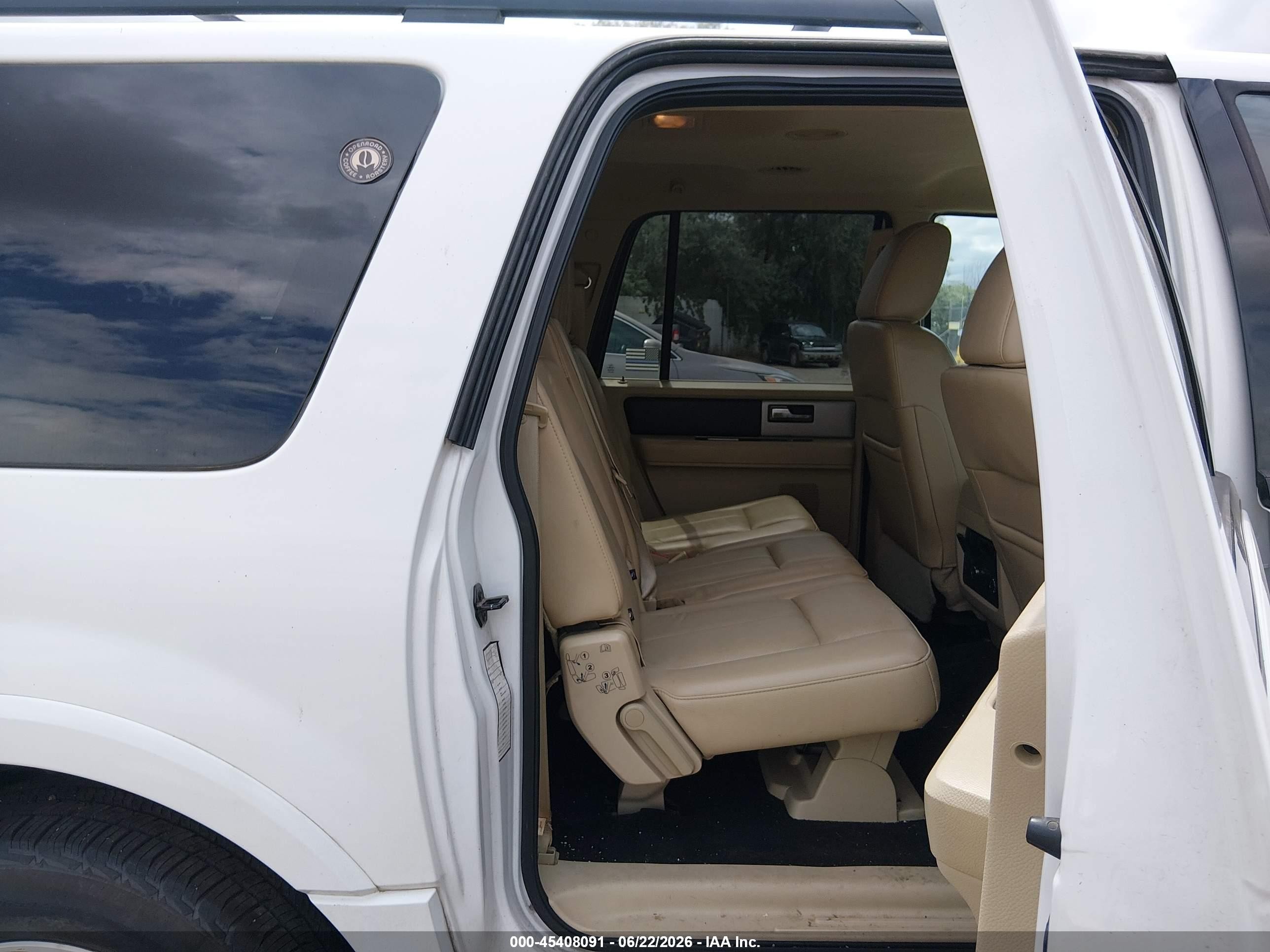 2015 Ford Expedition El Xlt White vin: 1FMJK1JT1FEF15416