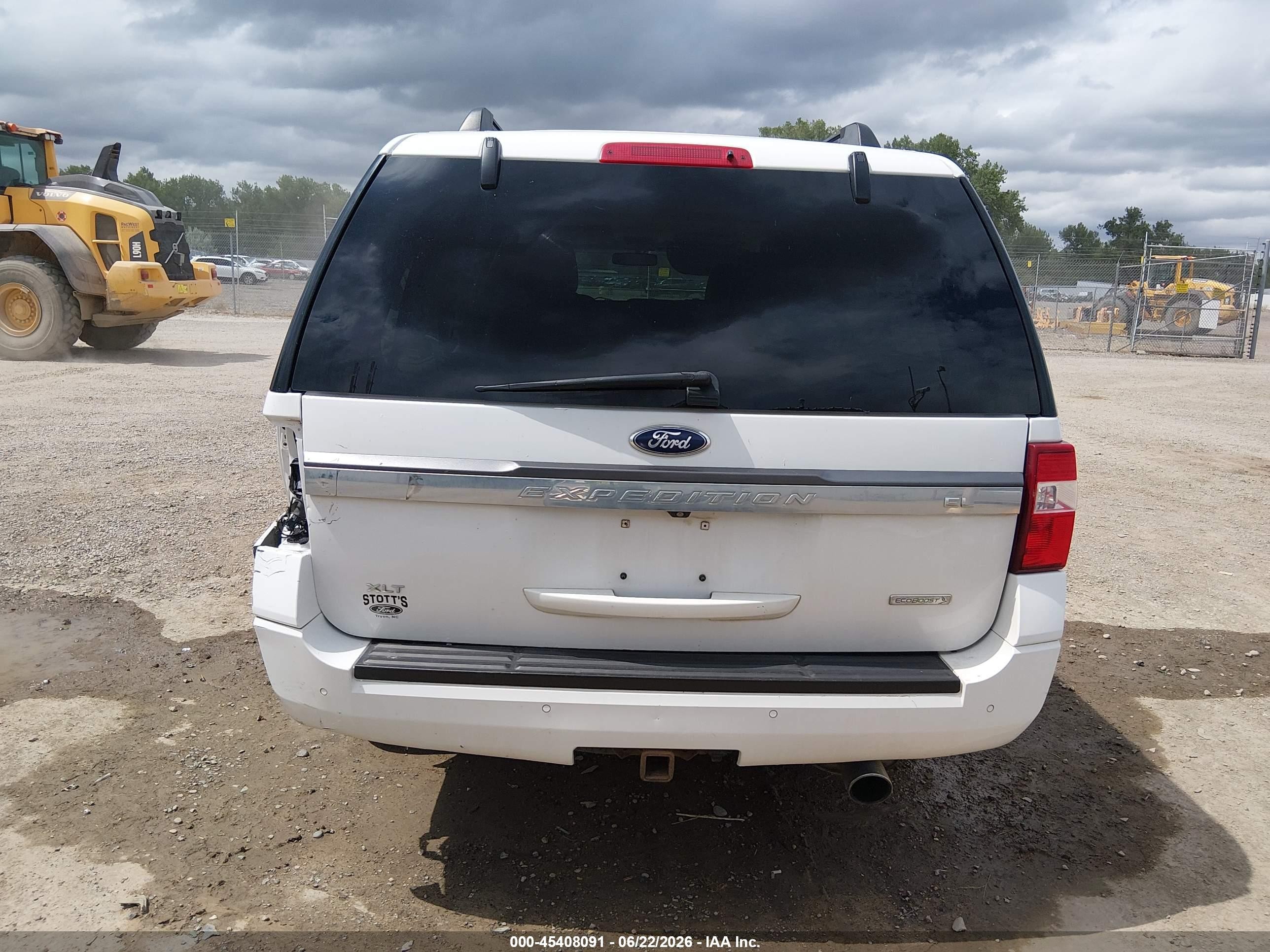 2015 Ford Expedition El Xlt White vin: 1FMJK1JT1FEF15416