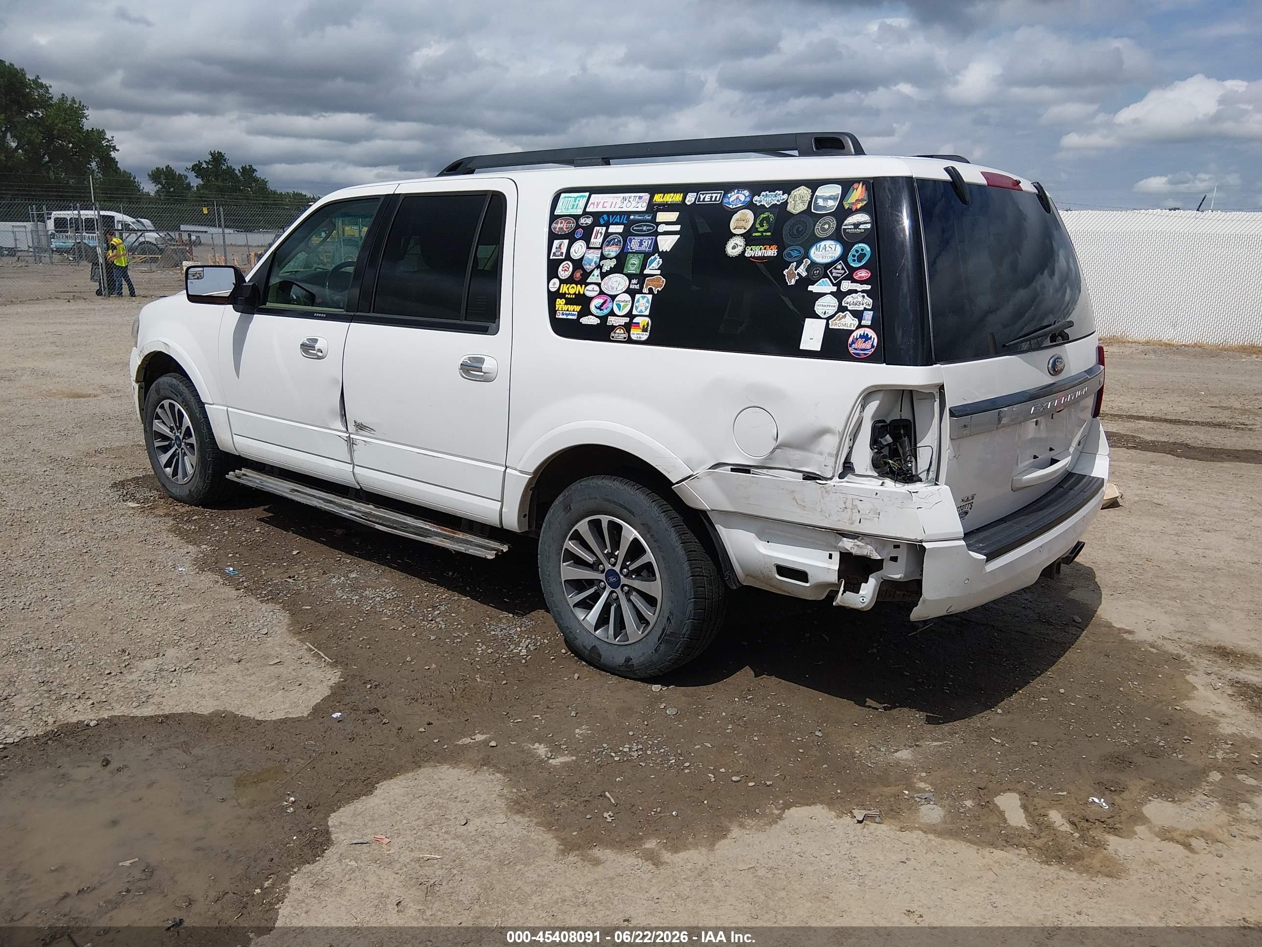 2015 Ford Expedition El Xlt White vin: 1FMJK1JT1FEF15416