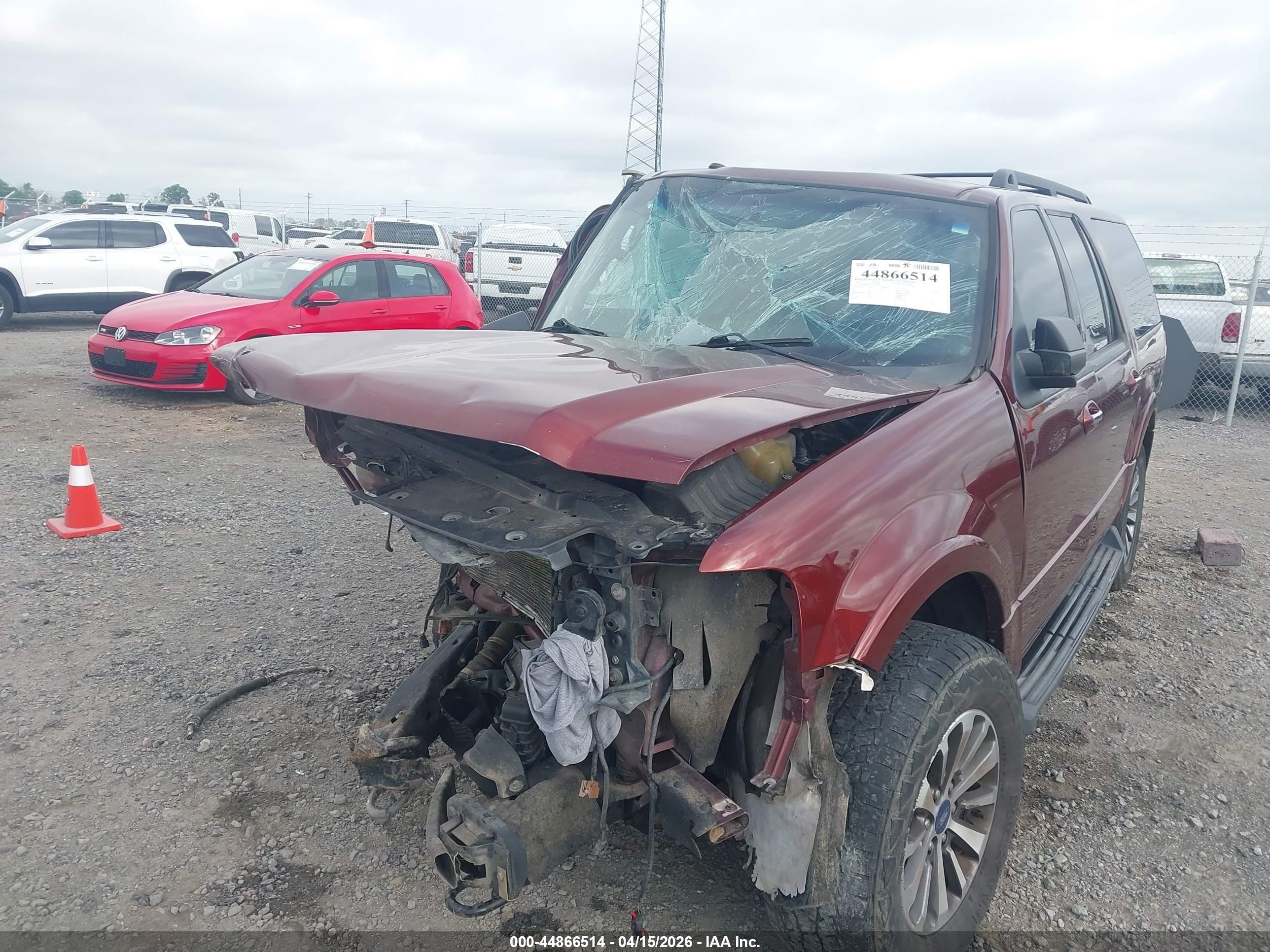 2015 Ford Expedition El Xlt Burgundy vin: 1FMJK1JT2FEF14890