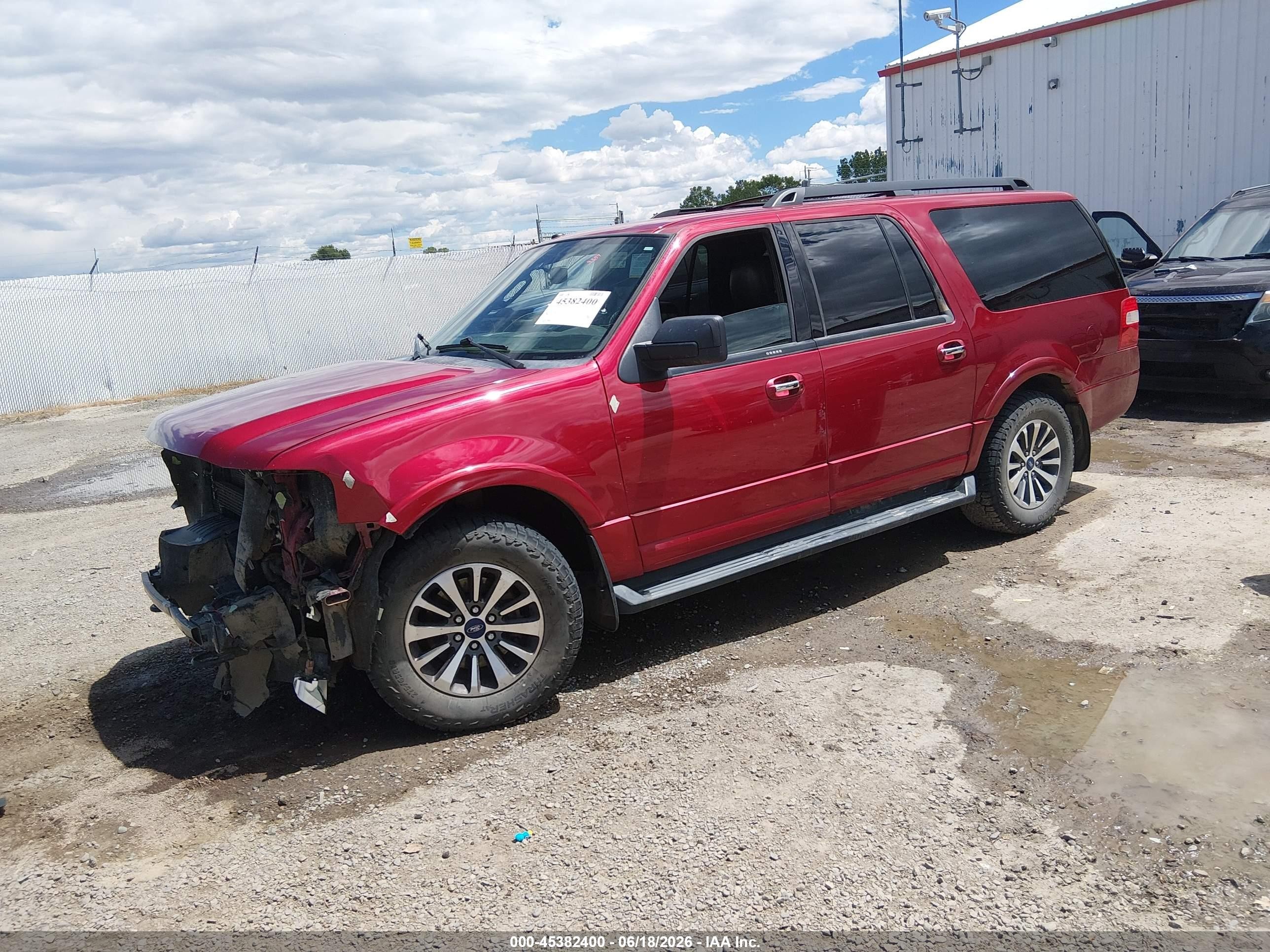 2015 Ford Expedition El Xlt Red vin: 1FMJK1JT2FEF23766