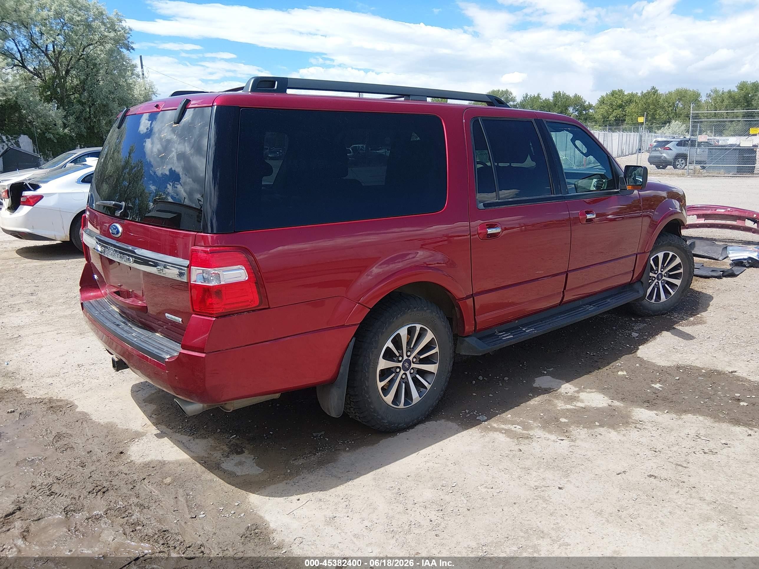 2015 Ford Expedition El Xlt Red vin: 1FMJK1JT2FEF23766