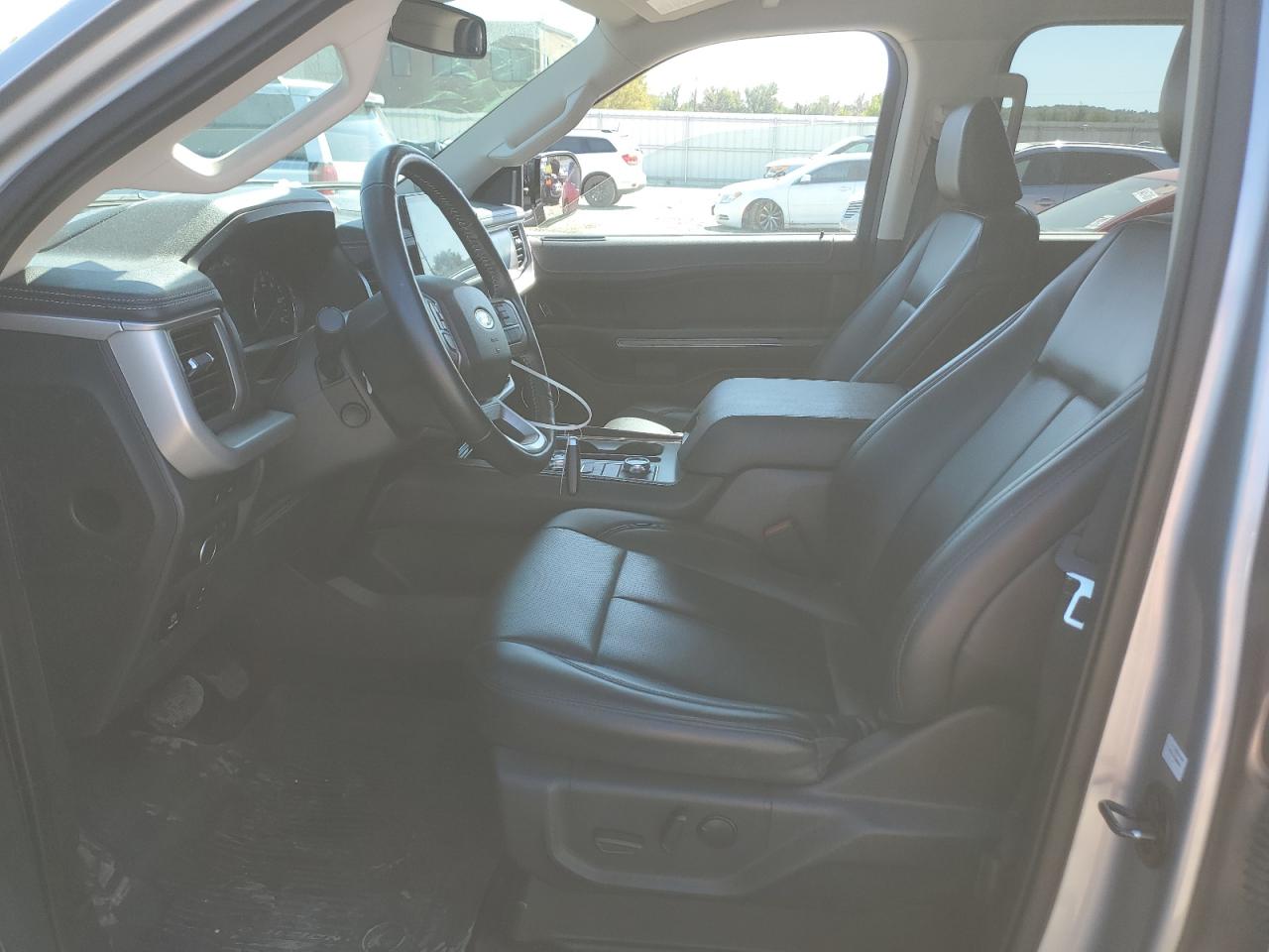 2022 Ford Expedition Max Xlt Silver vin: 1FMJK1JT2NEA64141