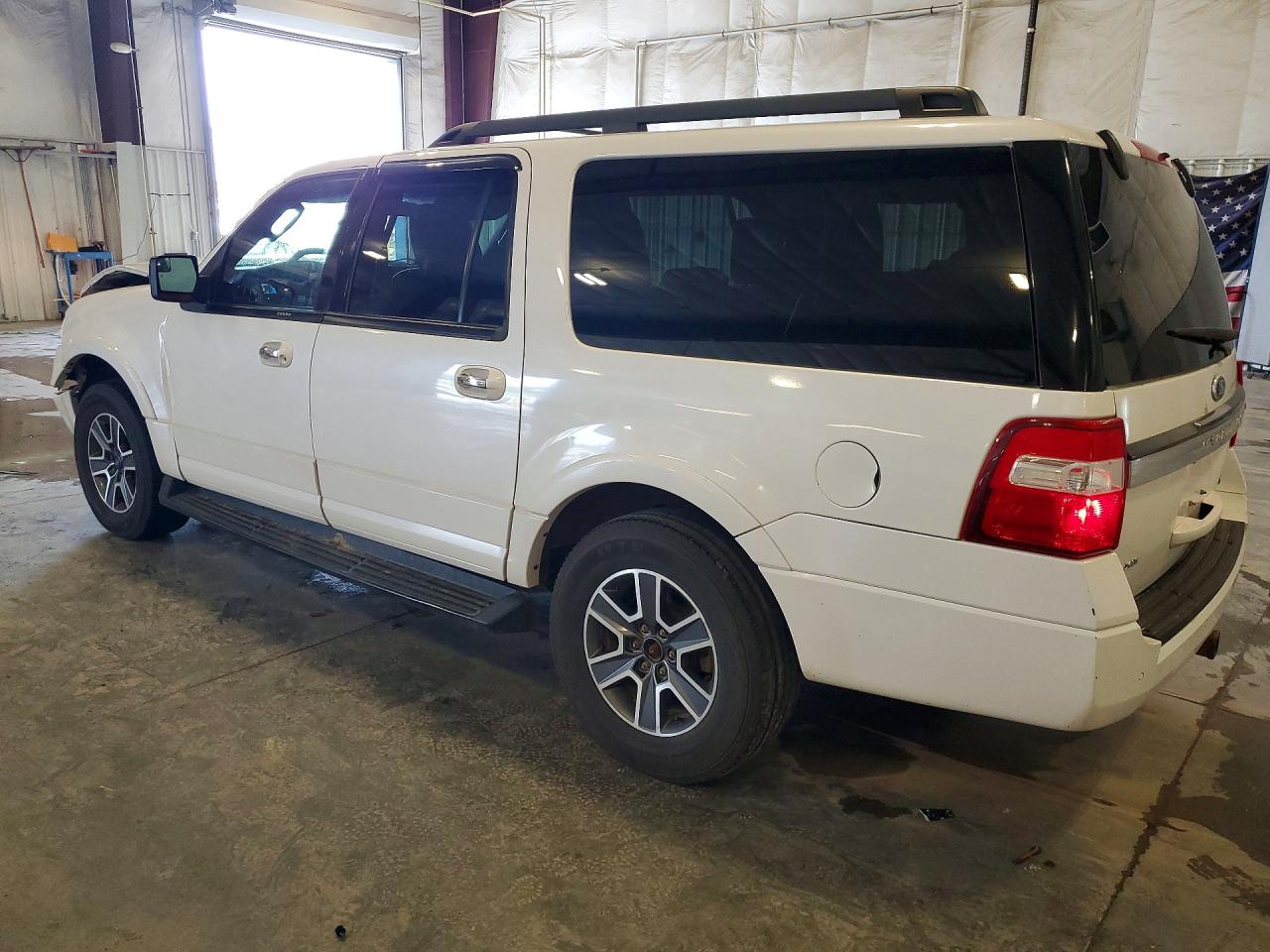 2015 Ford Expedition El Xlt White vin: 1FMJK1JT3FEF38549