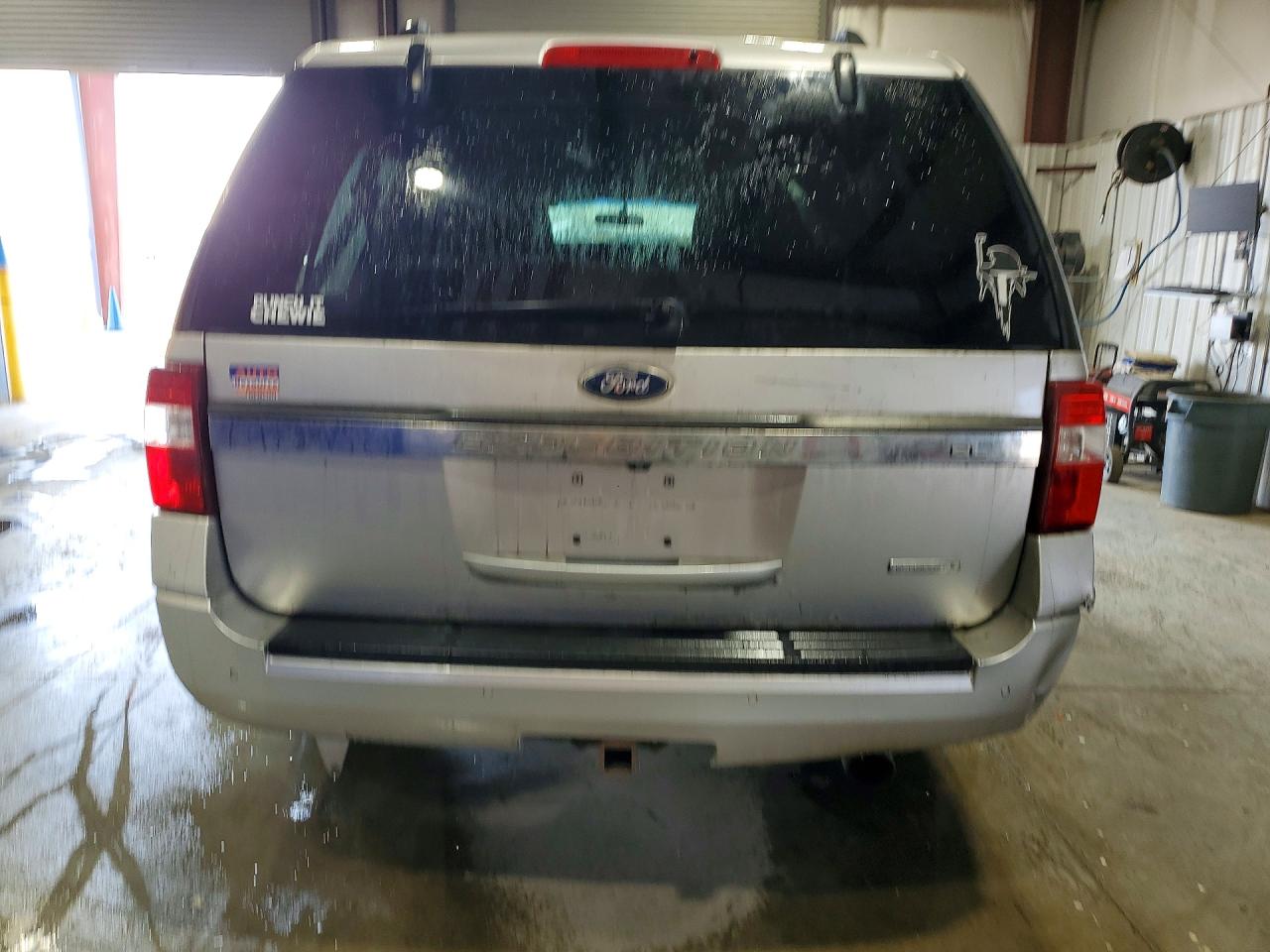 2016 Ford Expedition El Xlt Серебряный vin: 1FMJK1JT3GEF20893