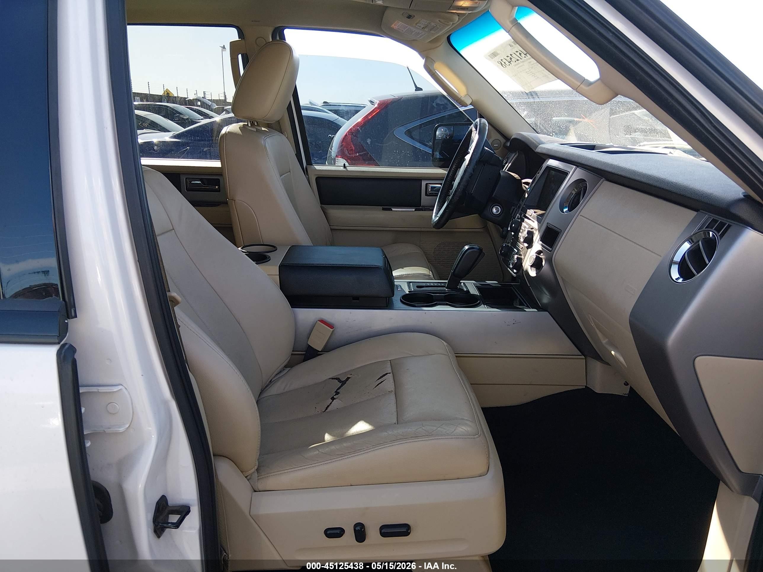 2015 Ford Expedition El Xlt White vin: 1FMJK1JT5FEF43607