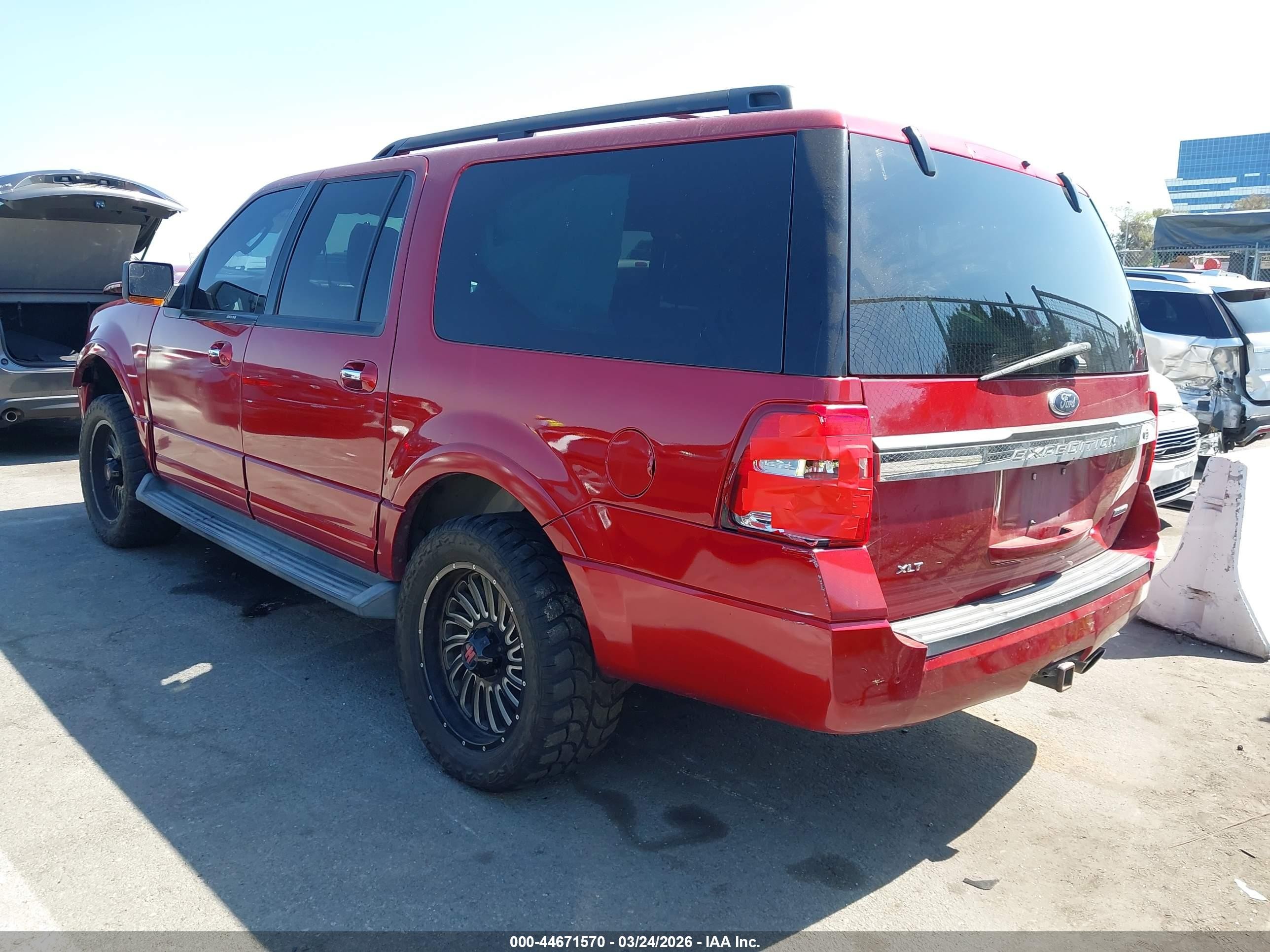 2015 Ford Expedition El Xlt Red vin: 1FMJK1JT8FEF45366