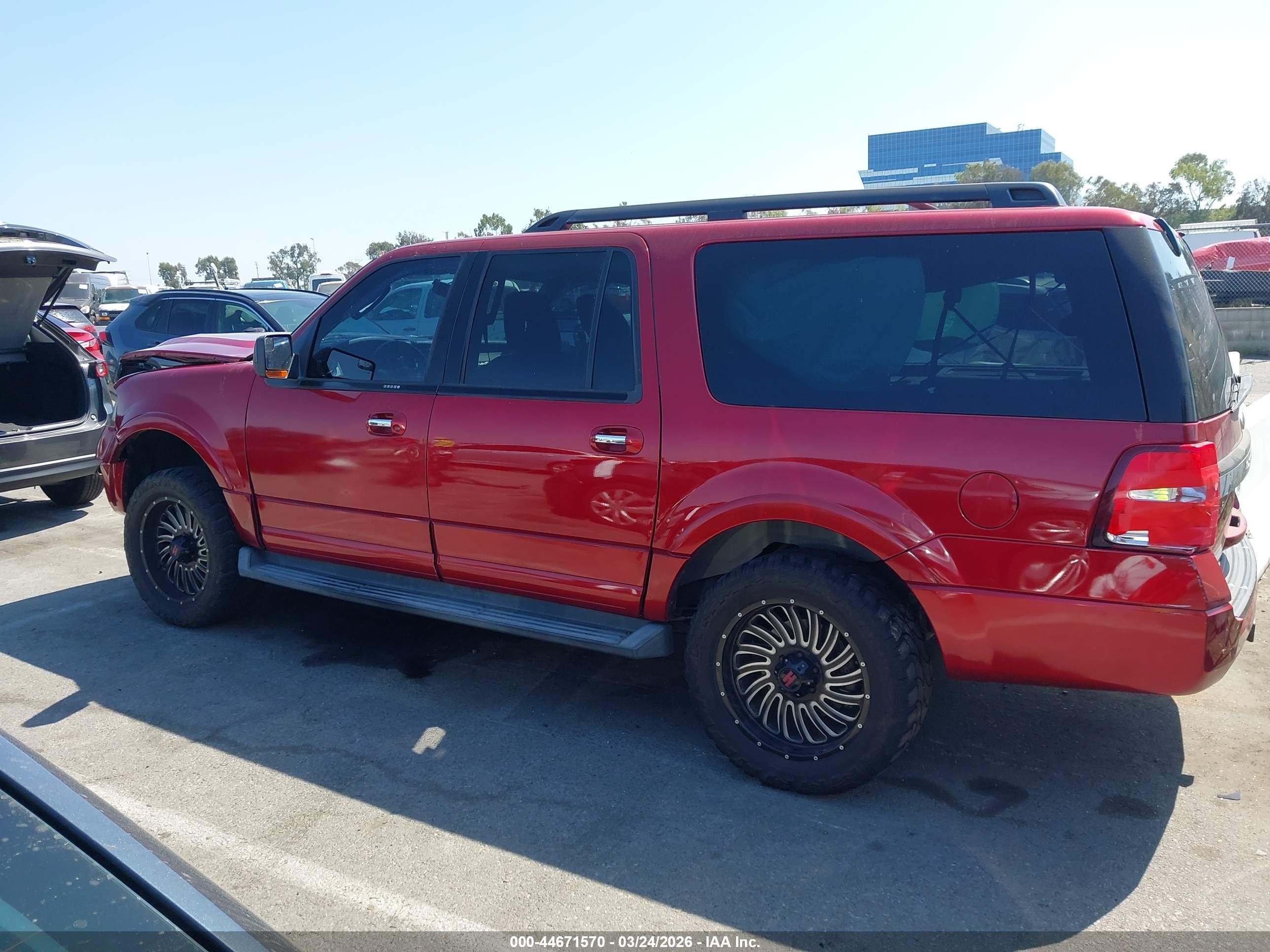 2015 Ford Expedition El Xlt Red vin: 1FMJK1JT8FEF45366