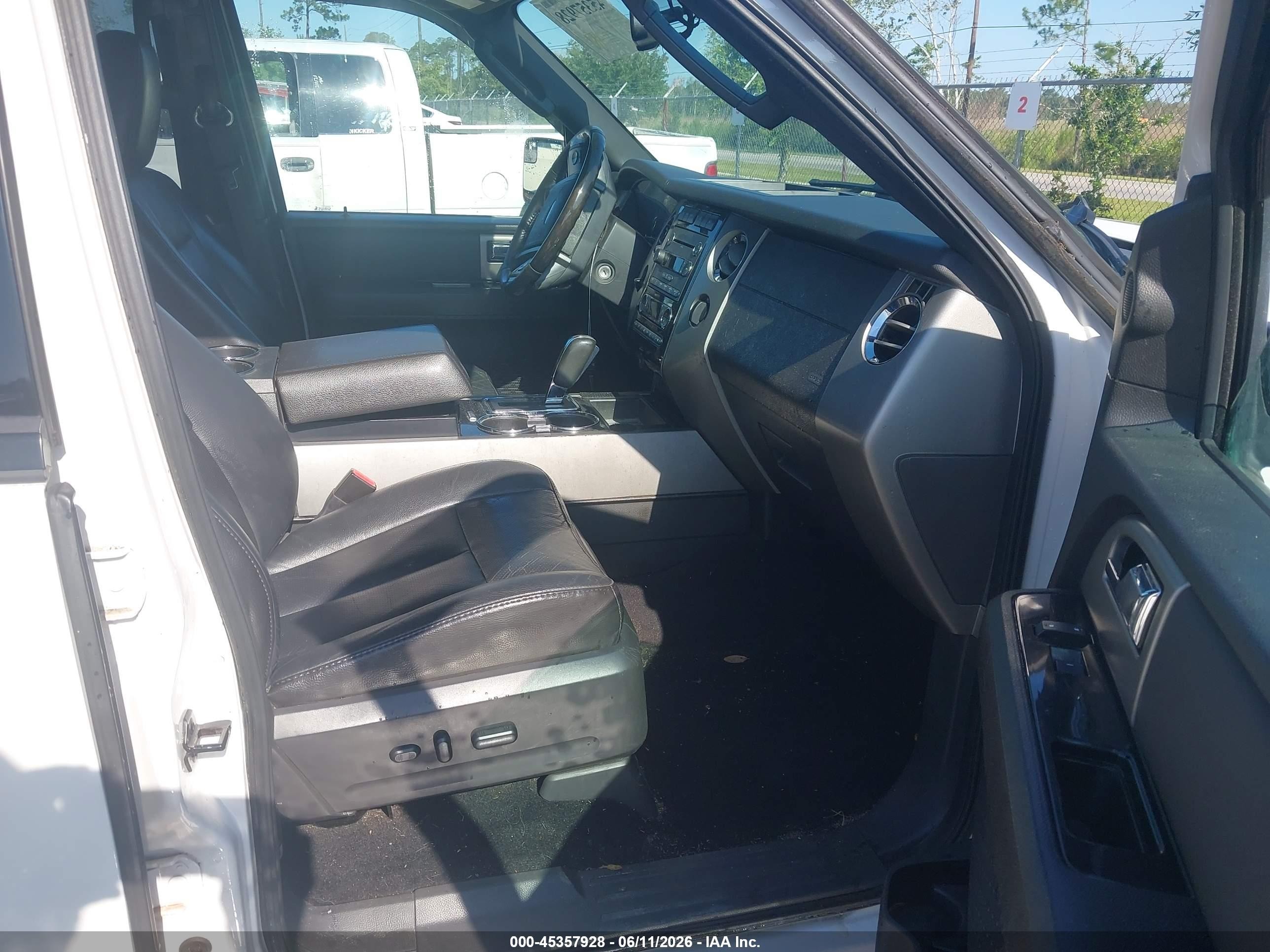 2012 Ford Expedition El Limited Cream vin: 1FMJK1K53CEF35632