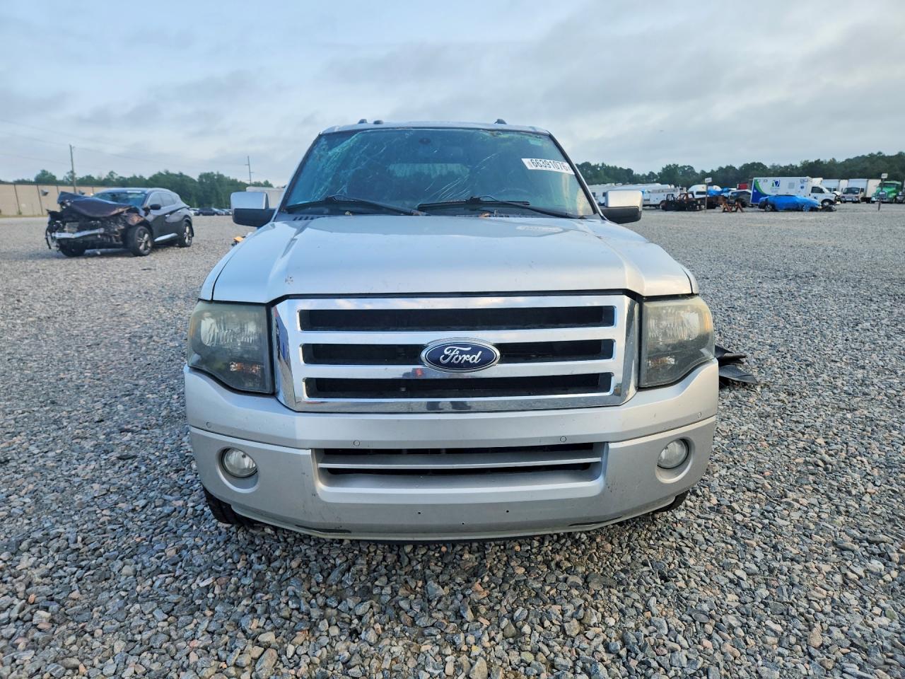 2013 Ford Expedition El Limited Серебряный vin: 1FMJK1K53DEF46048