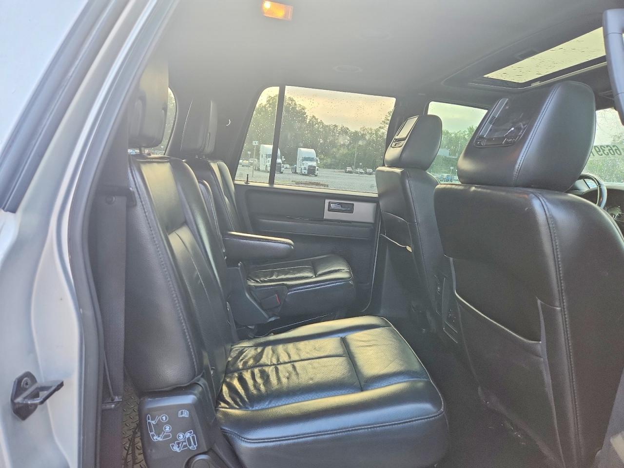 2013 Ford Expedition El Limited Серебряный vin: 1FMJK1K53DEF46048
