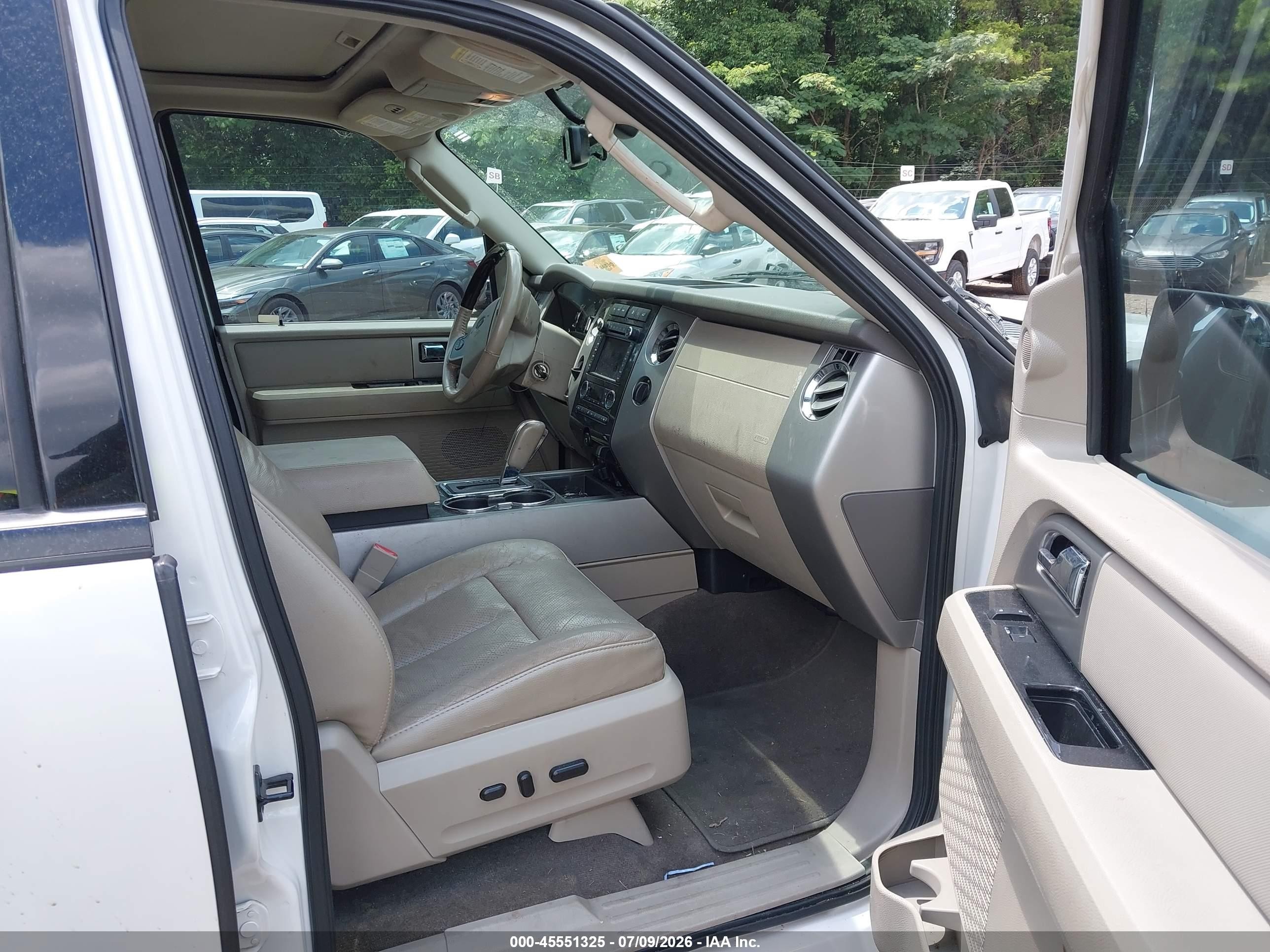 2014 Ford Expedition El Limited White vin: 1FMJK1K53EEF16050