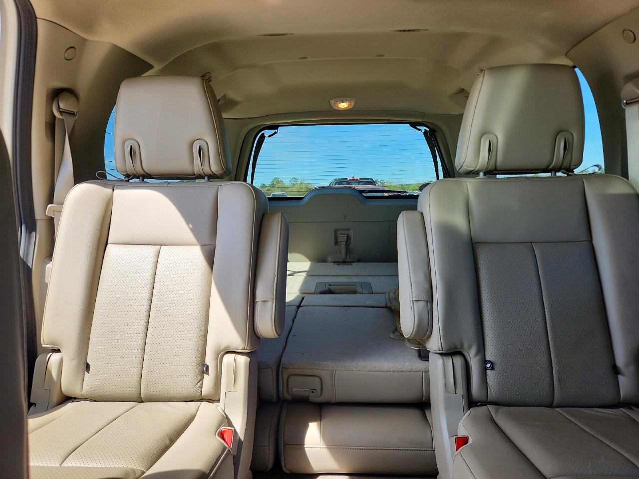 2014 Ford Expedition El Limited Белый vin: 1FMJK1K55EEF11397