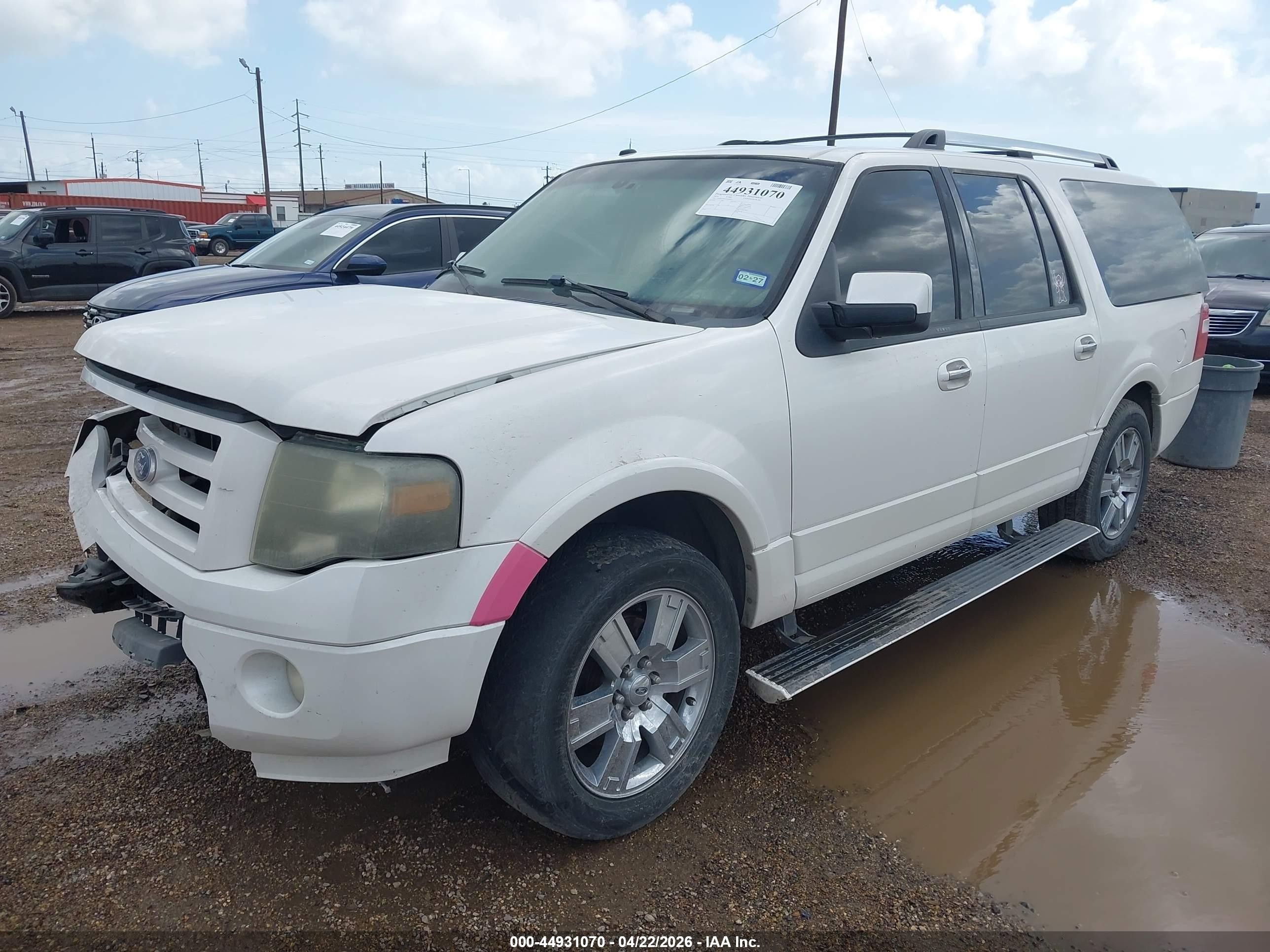 2010 Ford Expedition El Limited White vin: 1FMJK1K56AEB65824