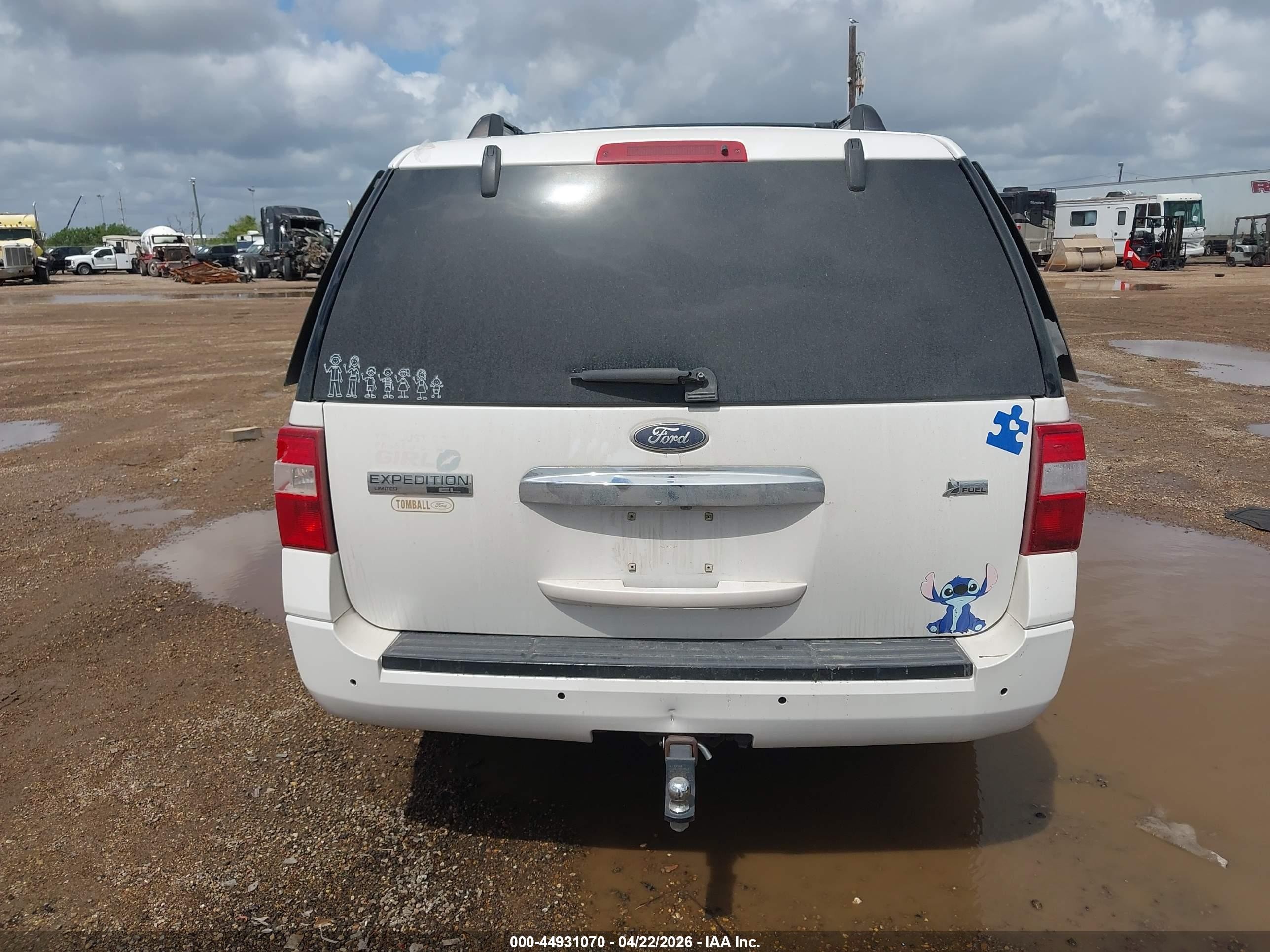 2010 Ford Expedition El Limited White vin: 1FMJK1K56AEB65824