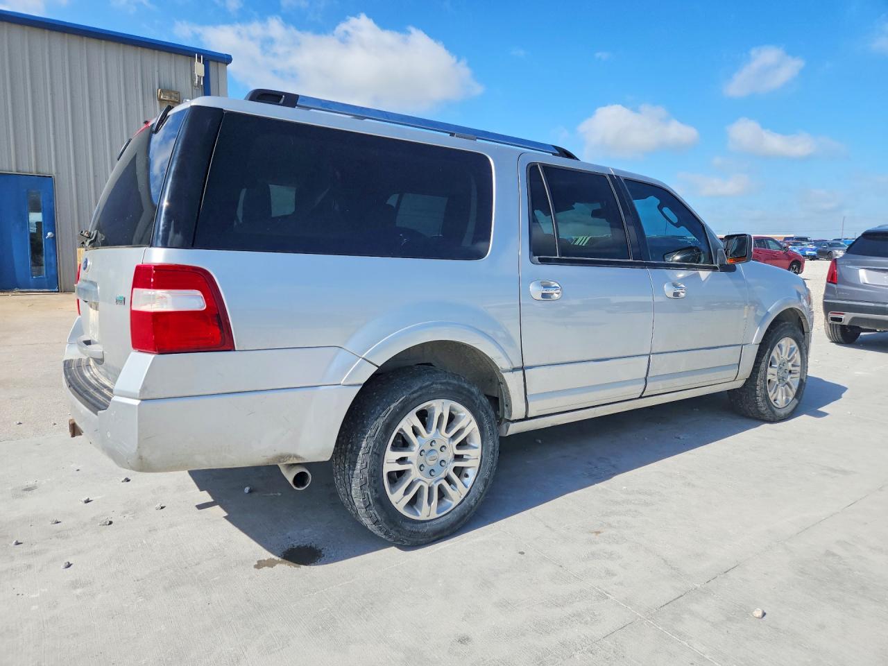 2011 Ford Expedition El Limited Серебряный vin: 1FMJK1K58BEF25807