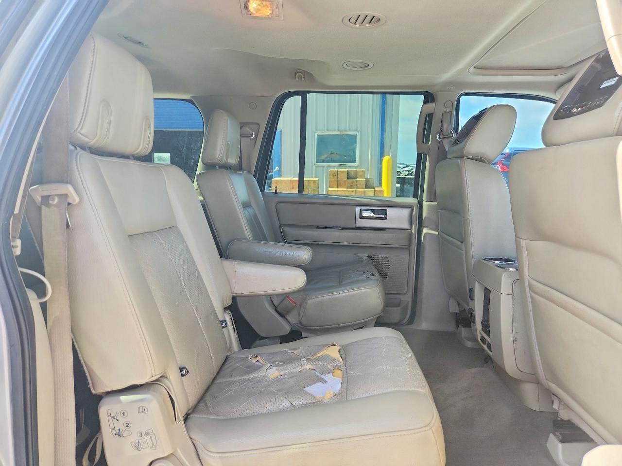 2011 Ford Expedition El Limited Серебряный vin: 1FMJK1K58BEF25807