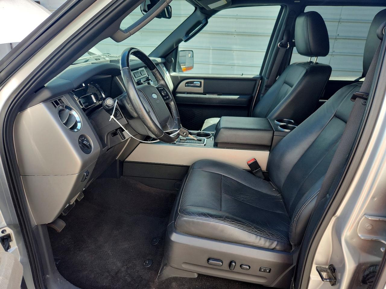 2014 Ford Expedition El Limited Серебряный vin: 1FMJK1K59EEF65995
