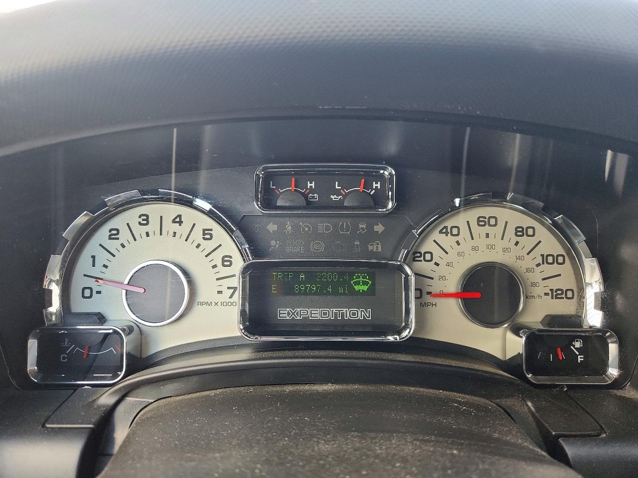 2014 Ford Expedition El Limited Серебряный vin: 1FMJK1K59EEF65995