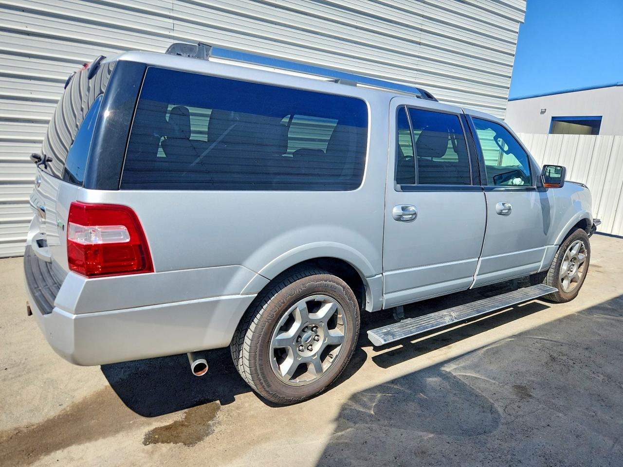 2014 Ford Expedition El Limited Серебряный vin: 1FMJK1K59EEF65995