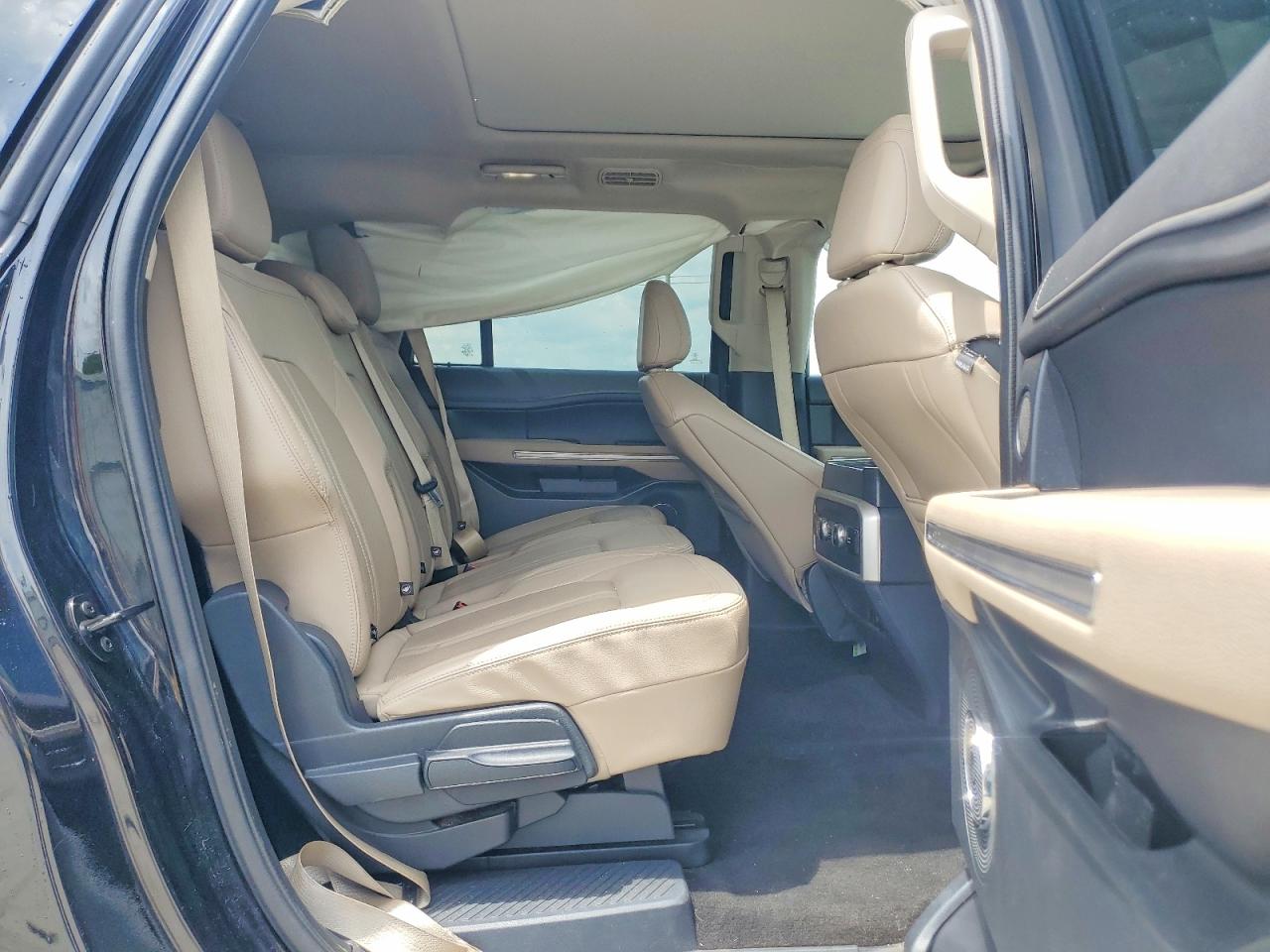 2023 Ford Expedition Max Limited Черный vin: 1FMJK1K82PEA40449