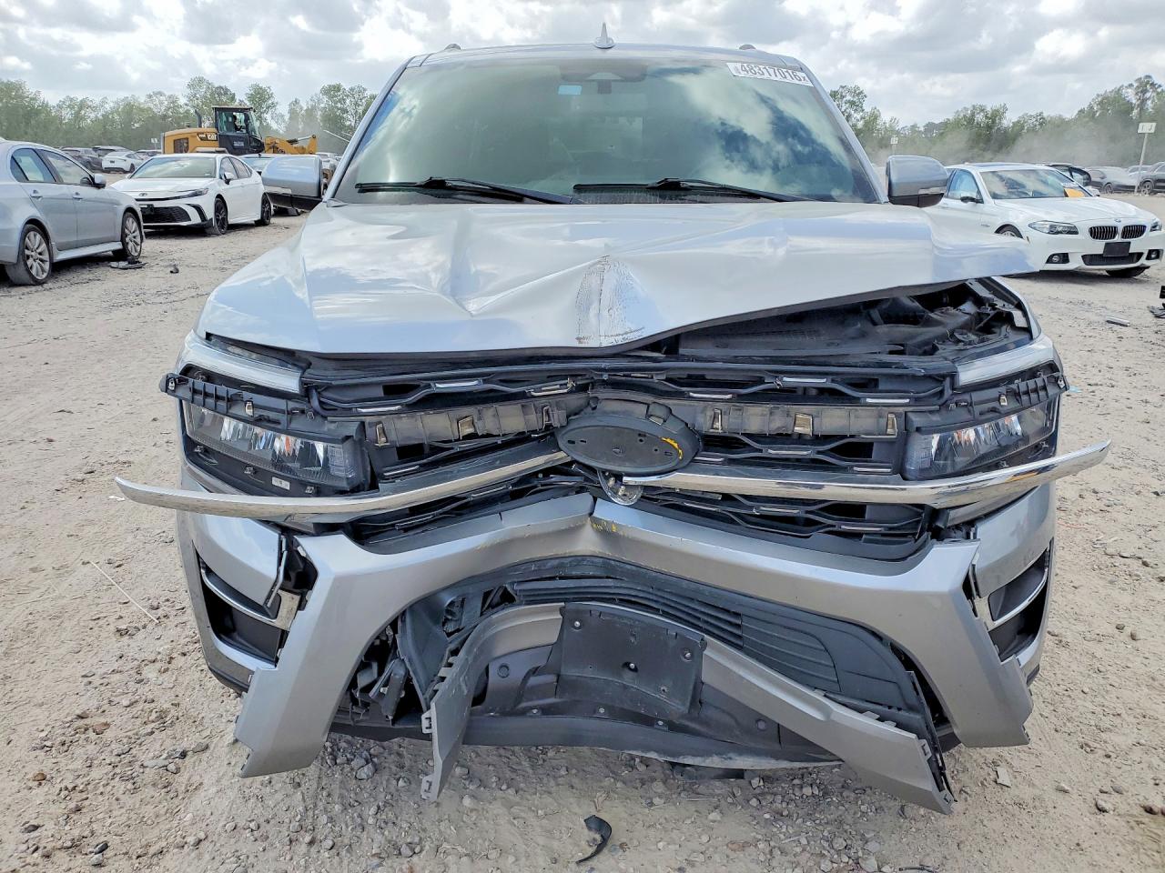 2023 Ford Expedition Max Limited Silver vin: 1FMJK1K85PEA11365