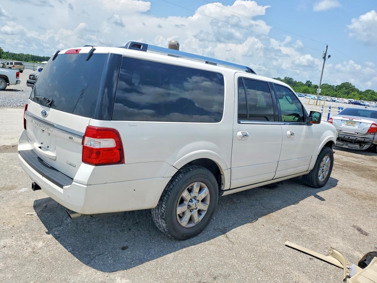 2015 Ford Expedition El Limited White vin: 1FMJK1KTXFEF20001