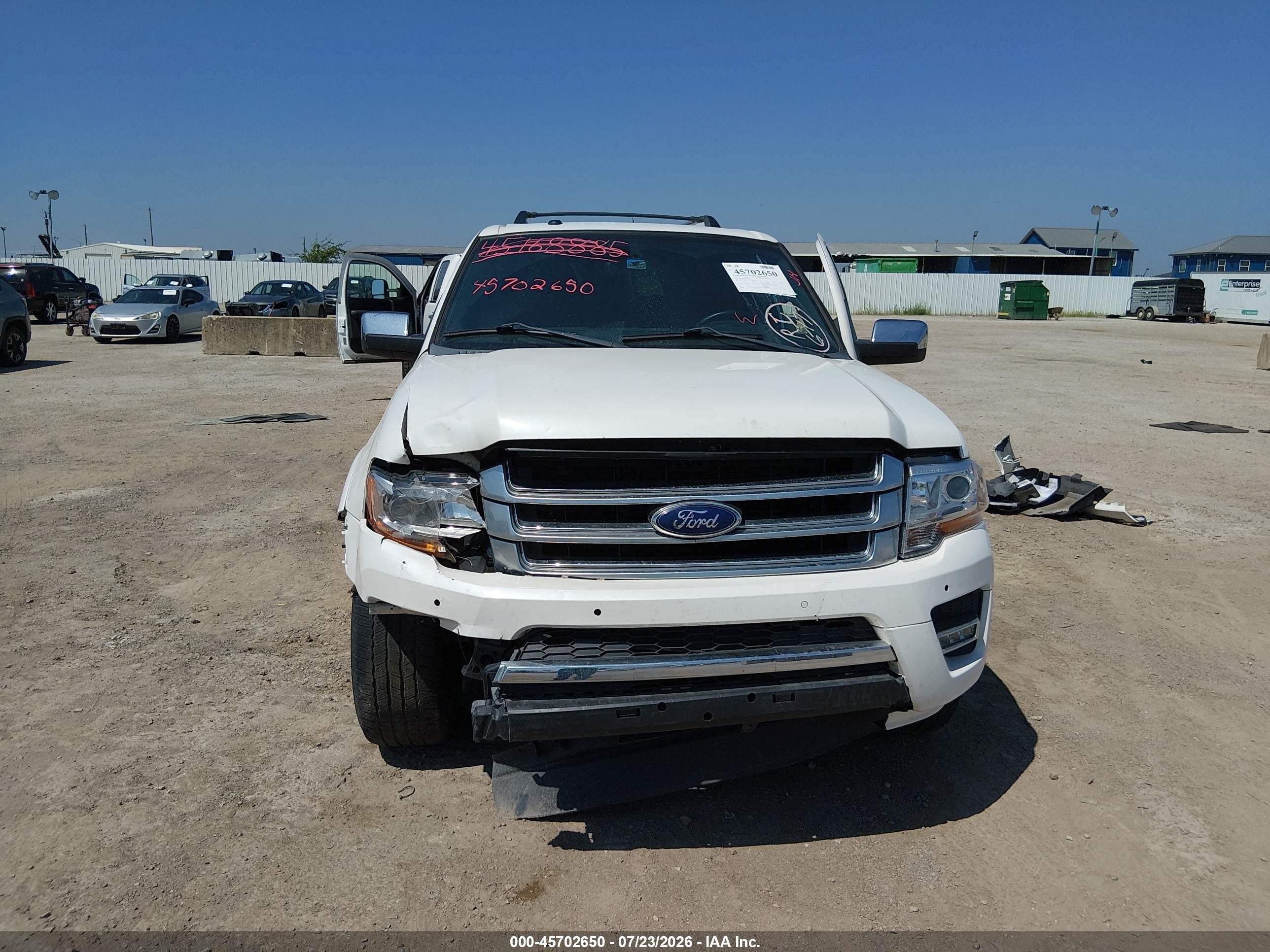 2015 Ford Expedition El Platinum White vin: 1FMJK1LT0FEF35136
