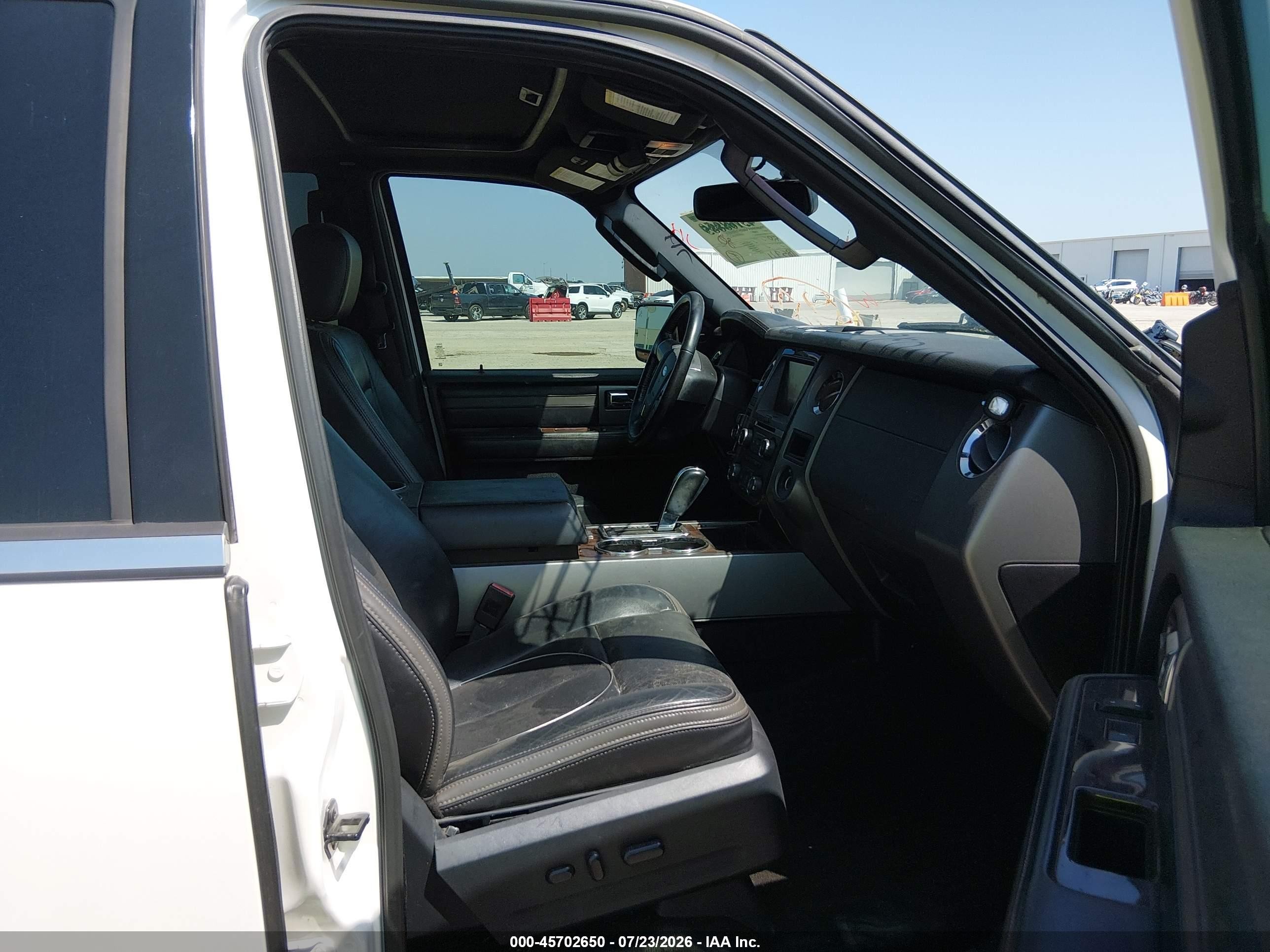 2015 Ford Expedition El Platinum White vin: 1FMJK1LT0FEF35136