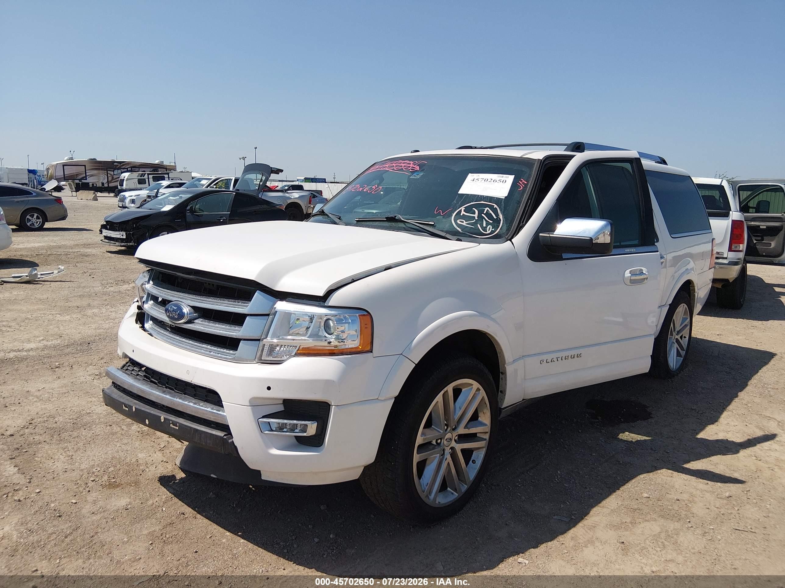 2015 Ford Expedition El Platinum White vin: 1FMJK1LT0FEF35136