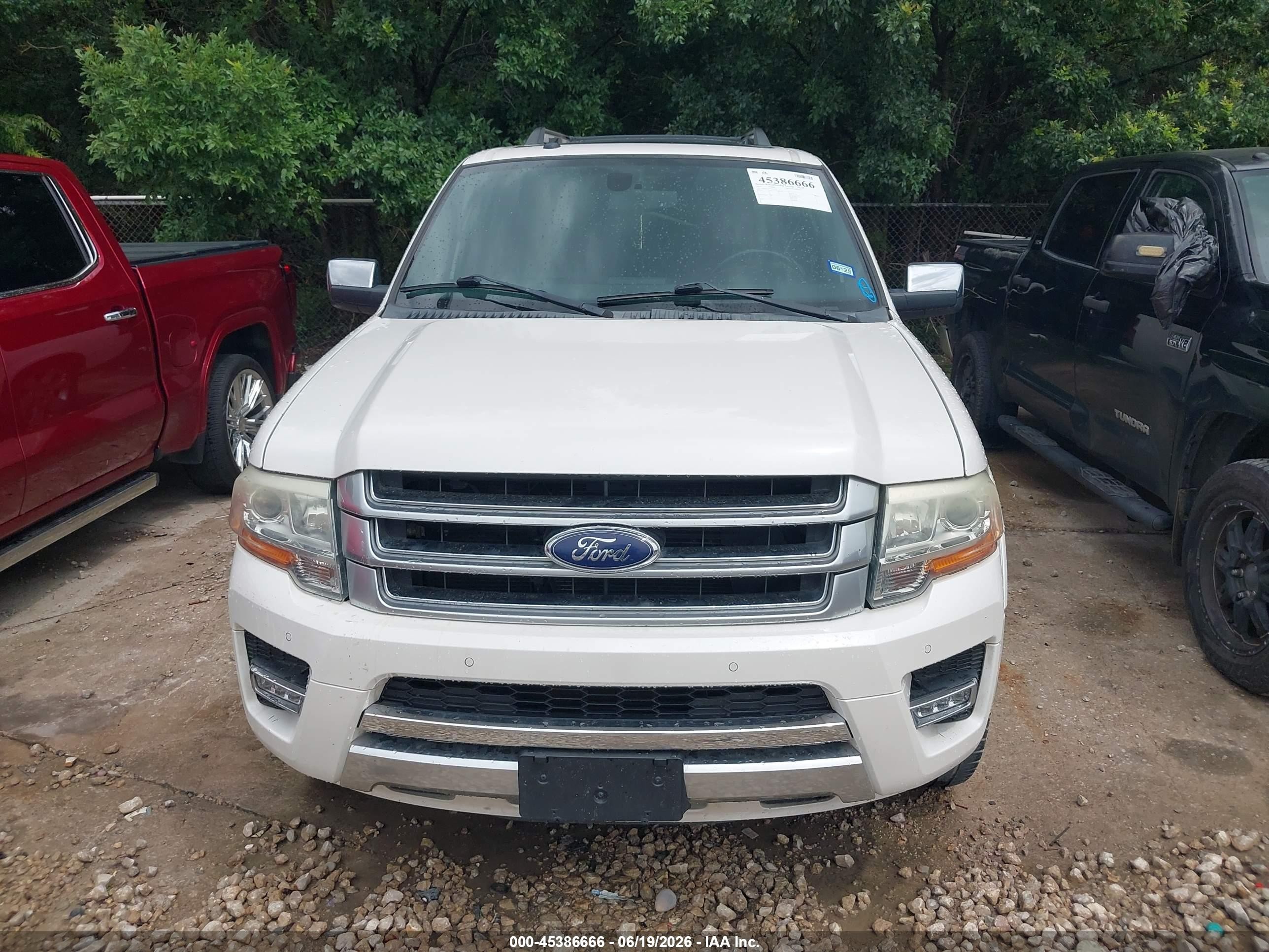 2015 Ford Expedition El Platinum White vin: 1FMJK1LT7FEF33612
