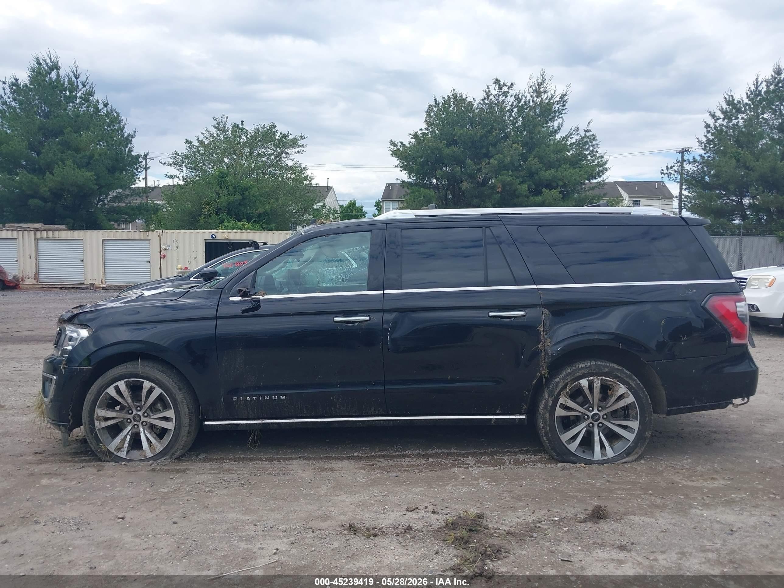 2020 Ford Expedition Platinum Max Черный vin: 1FMJK1LTXLEA26747