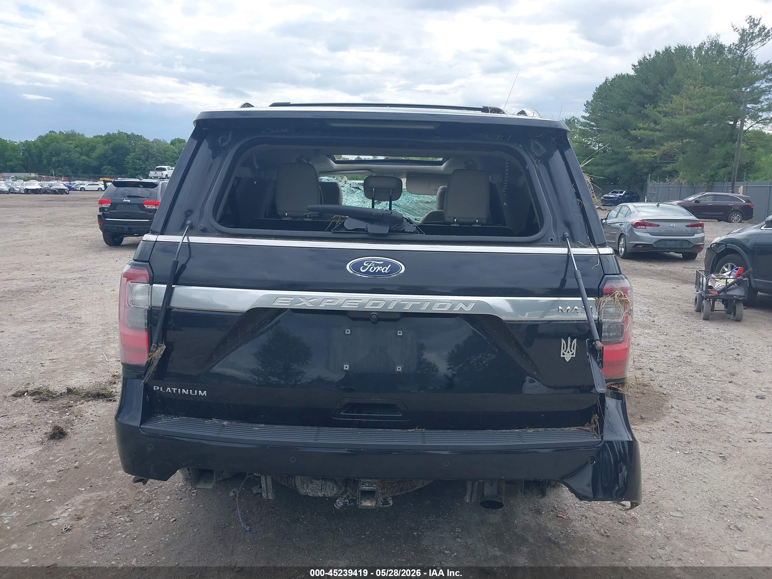 2020 Ford Expedition Platinum Max Черный vin: 1FMJK1LTXLEA26747