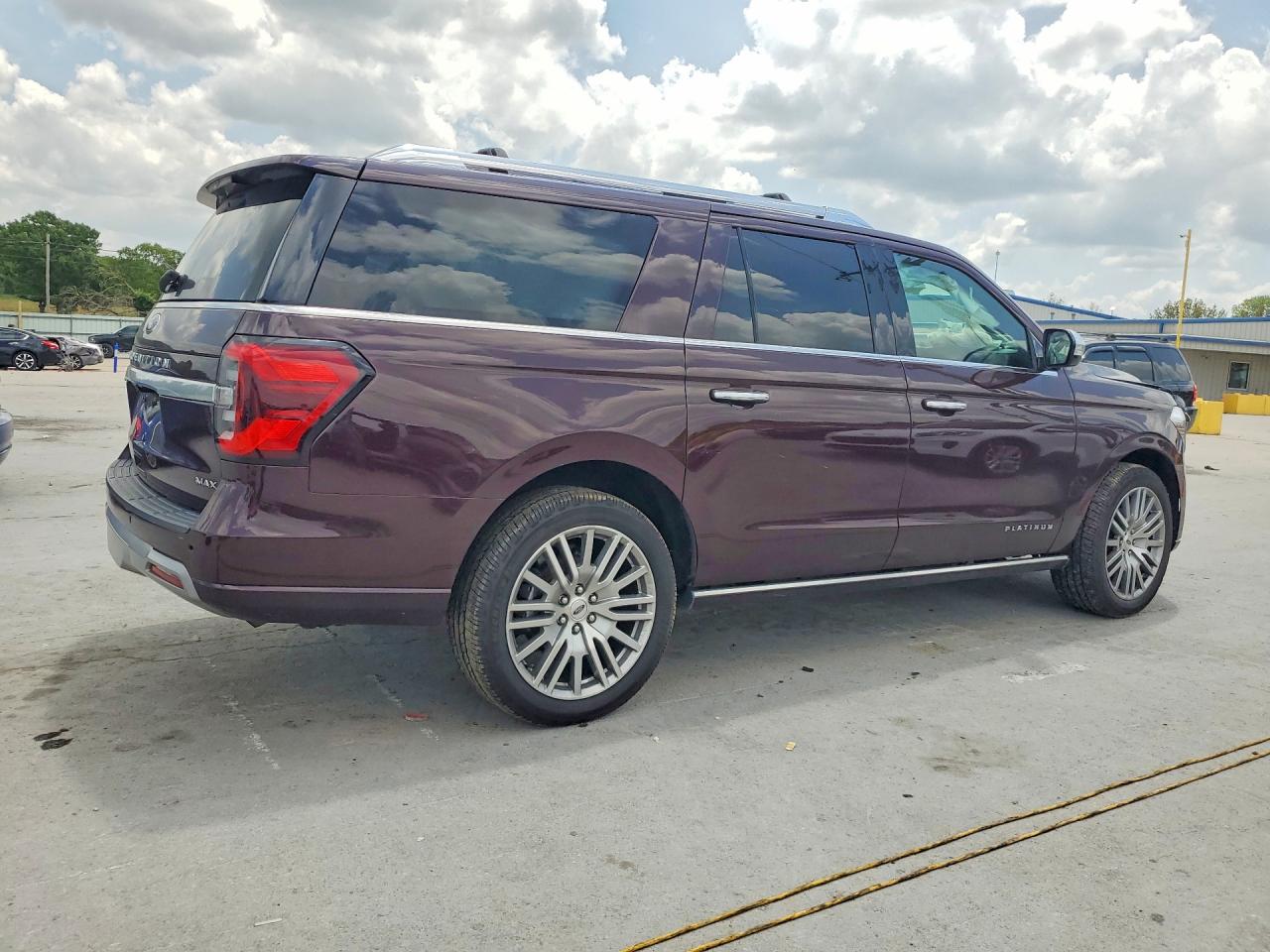 2023 Ford Expedition Max Platinum Maroon vin: 1FMJK1M85PEA01075