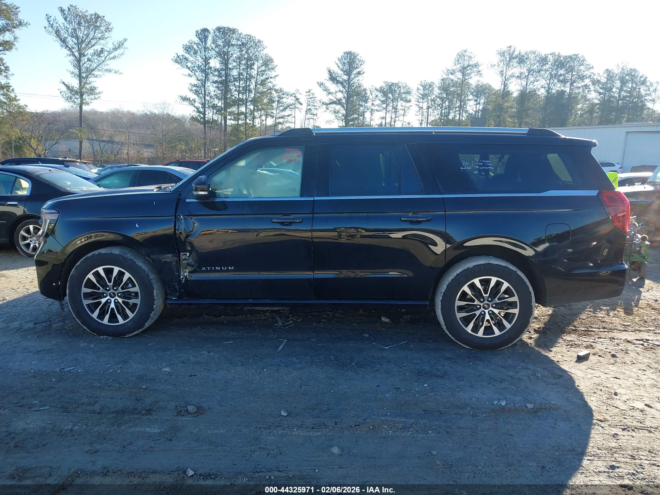 2025 Ford Expedition Platinum Max Black vin: 1FMJK1M86SEA26544