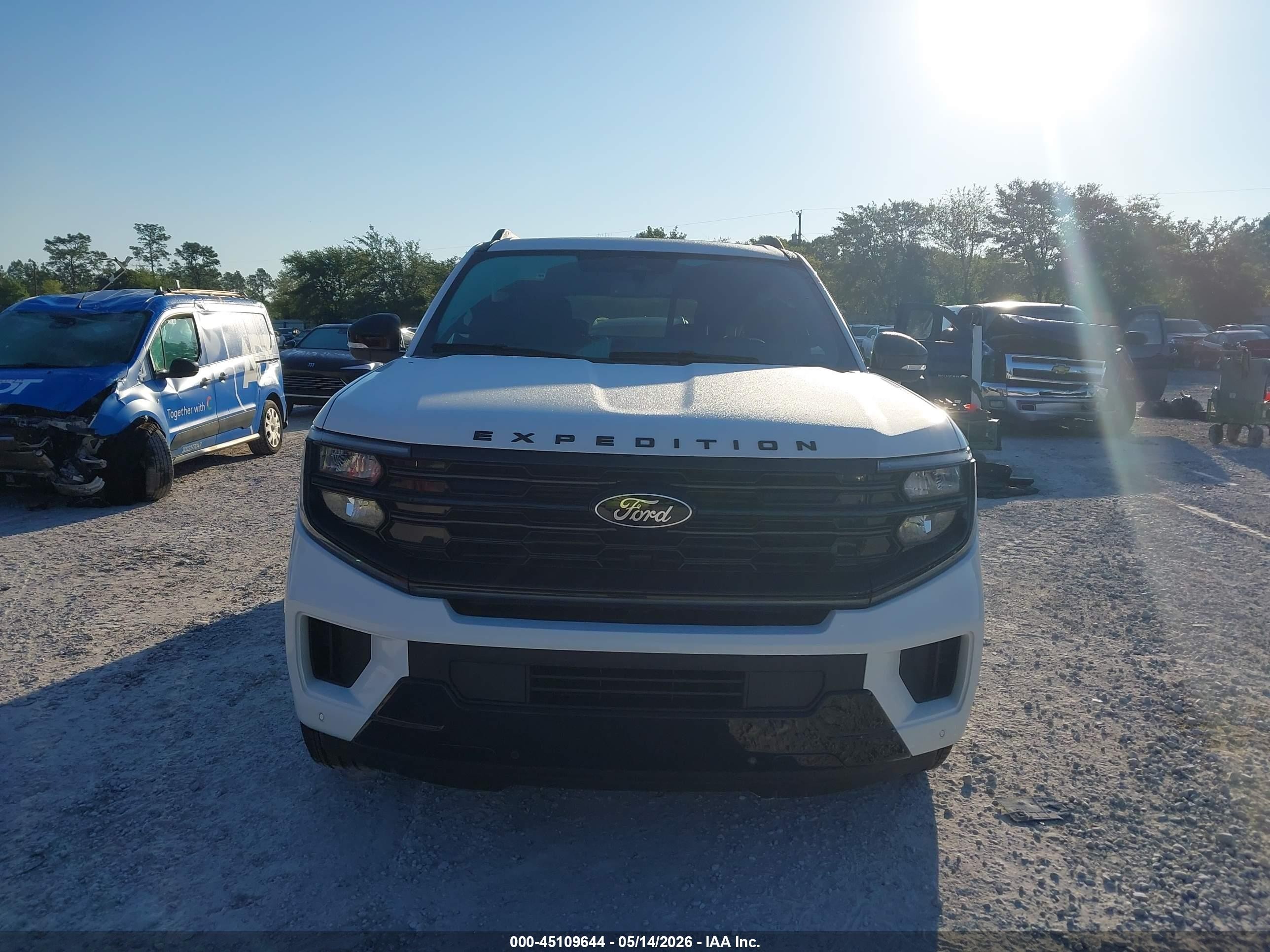 2025 Ford Expedition Platinum Max White vin: 1FMJK1M86SEA73427